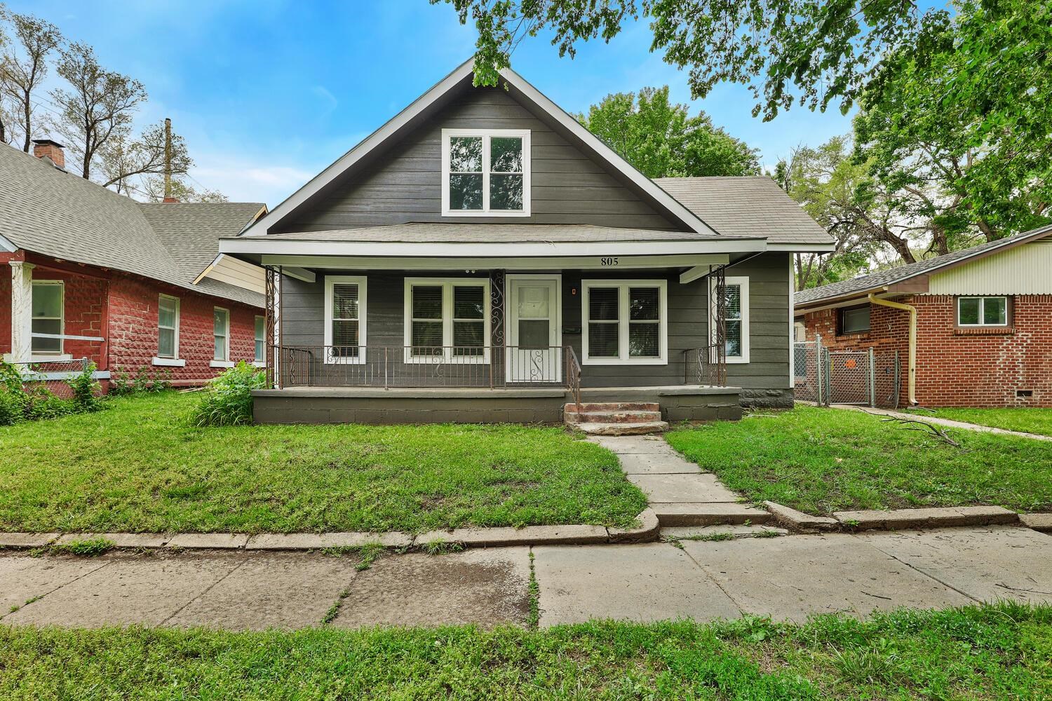 Photo of 805 W Dayton Ave in Wichita, KS