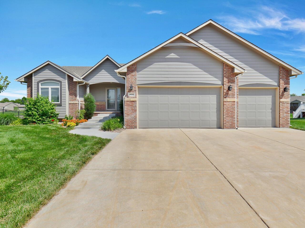 Photo of 1026 N Forestview St in Wichita, KS