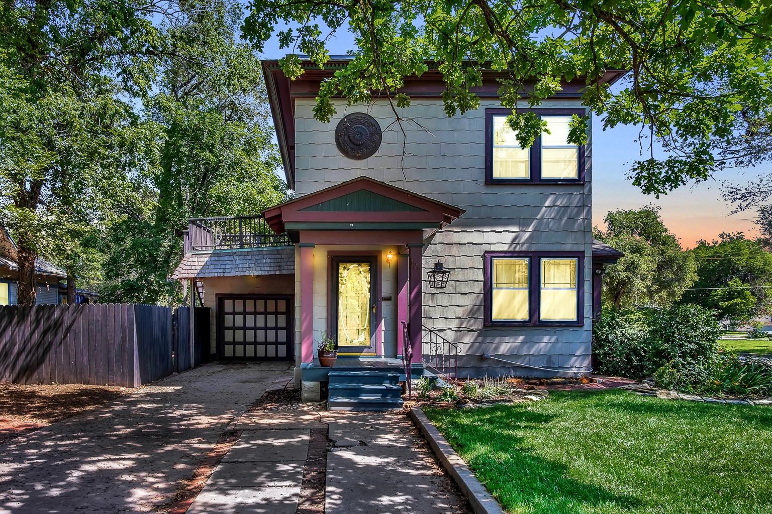 Photo of 126 E 1st St in Newton, KS