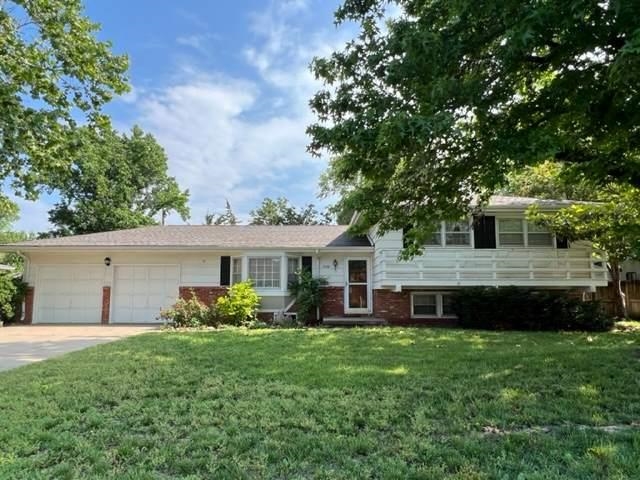 Photo of 2920 W River Park Dr in Wichita, KS