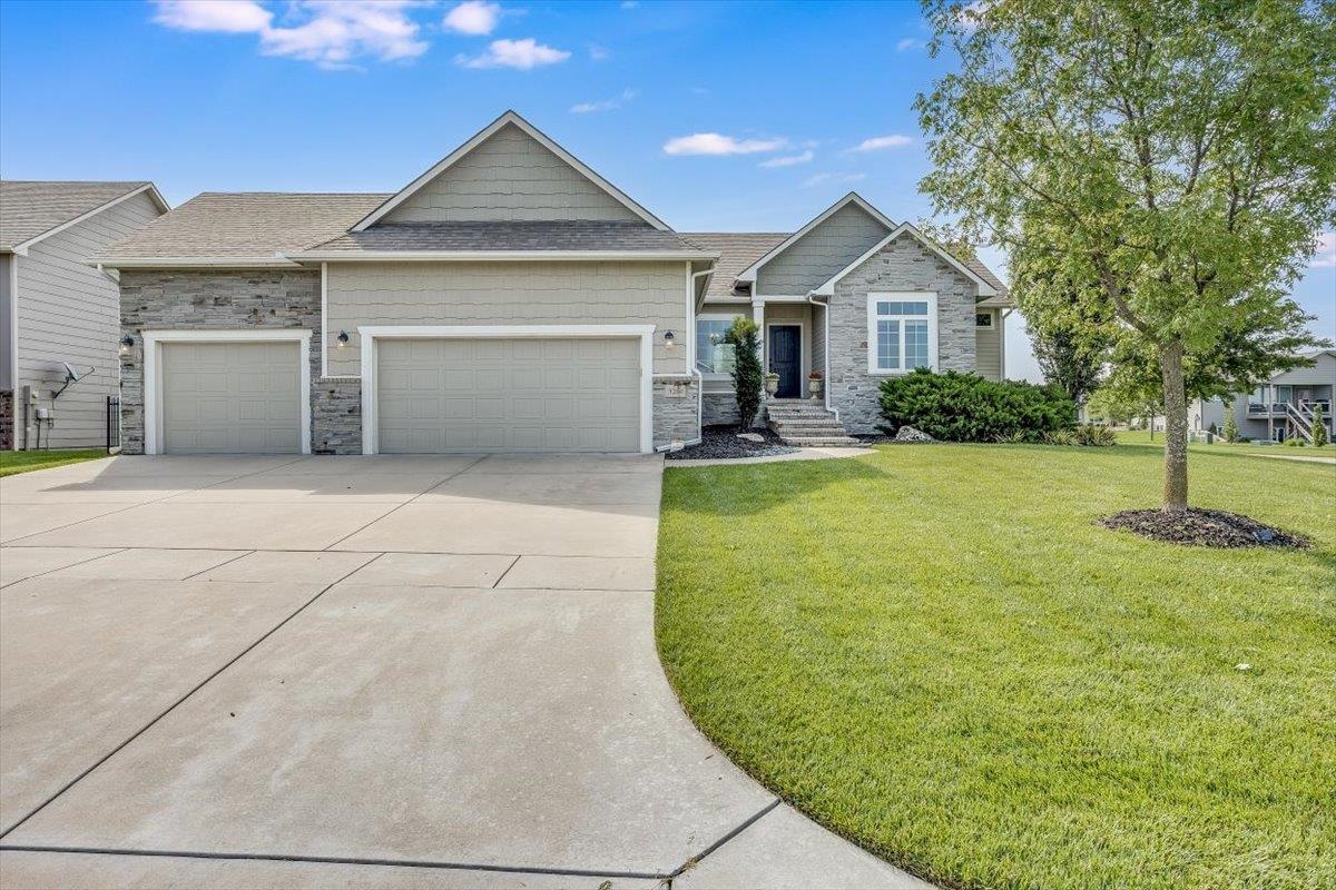 Photo of 3204 N Parkridge St in Wichita, KS