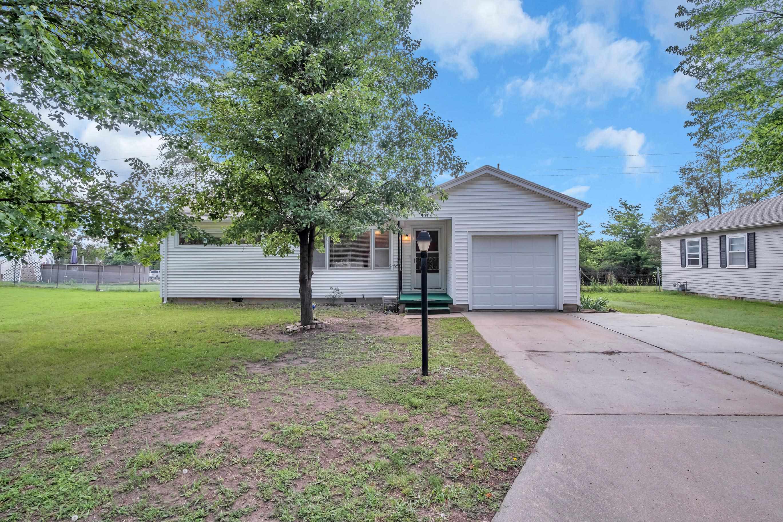 905 Westridge Dr