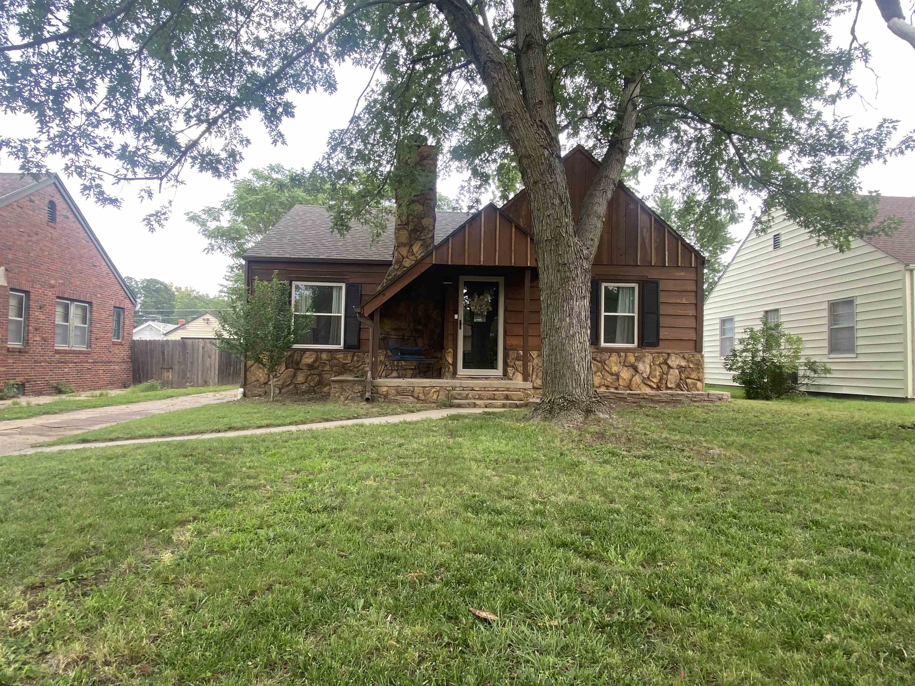 Photo of 1468 N Perry Ave in Wichita, KS