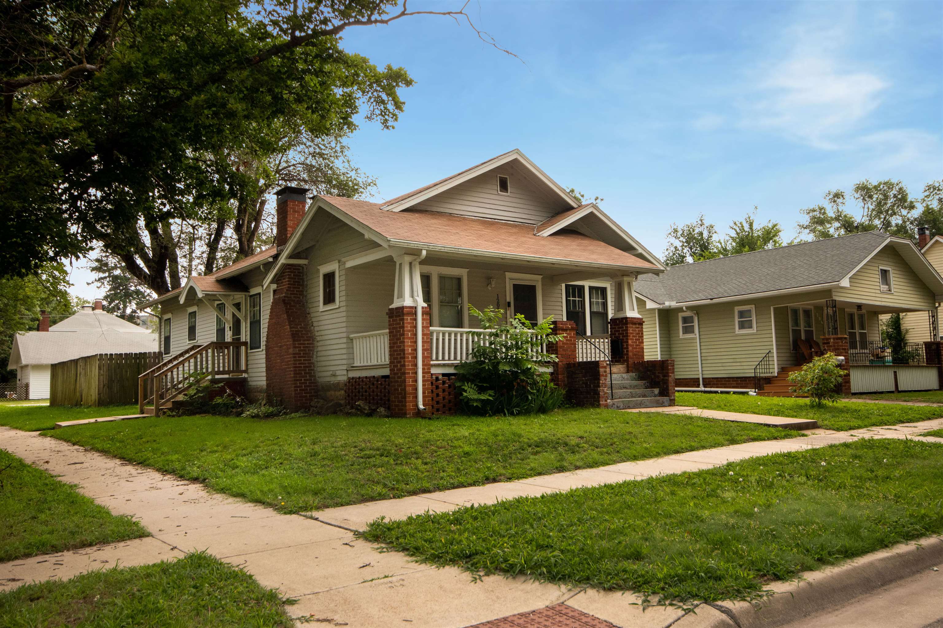Photo of 1202 Stewart St in Winfield, KS