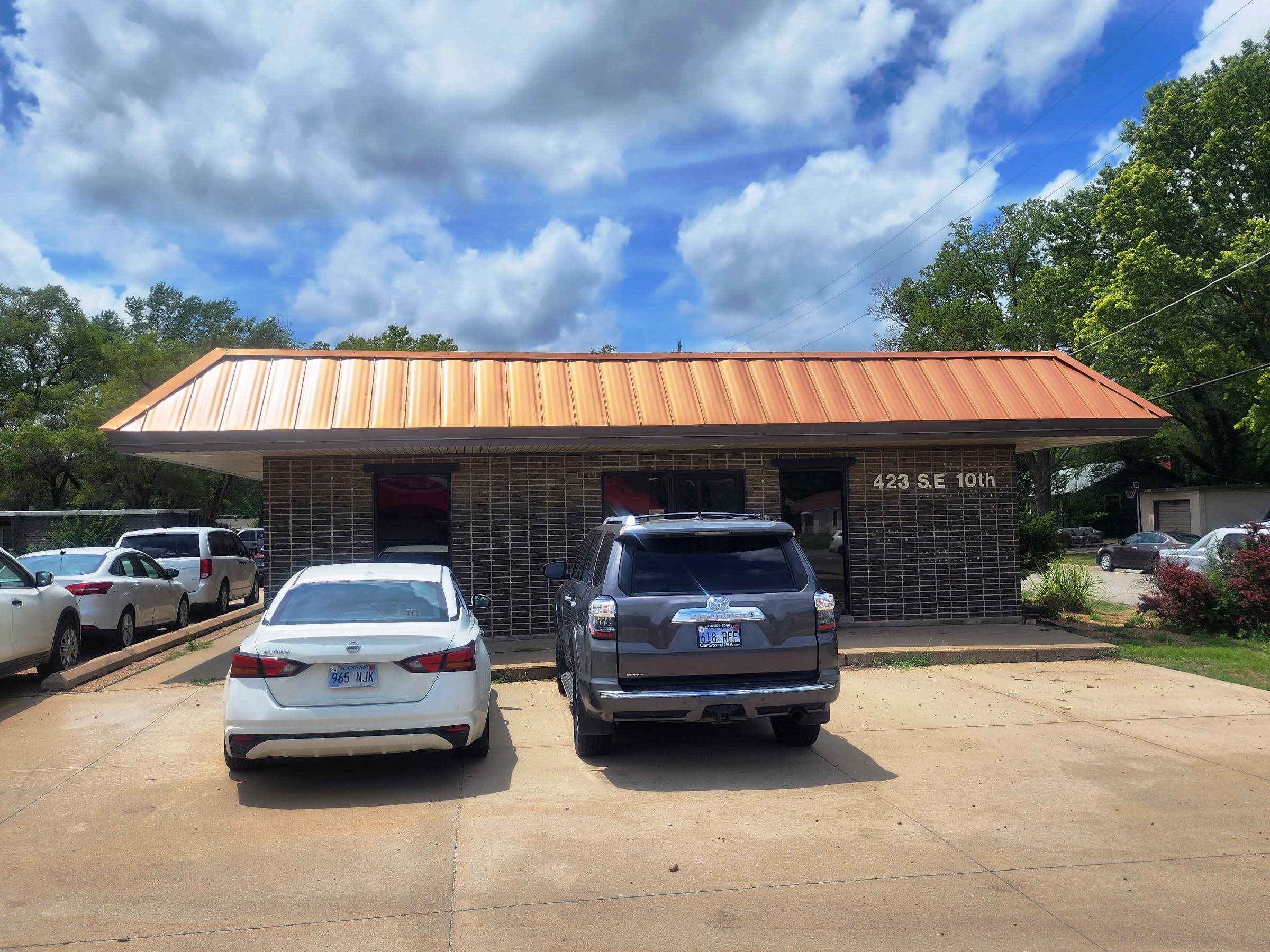 Photo of 423 SE 10th St in Newton, KS