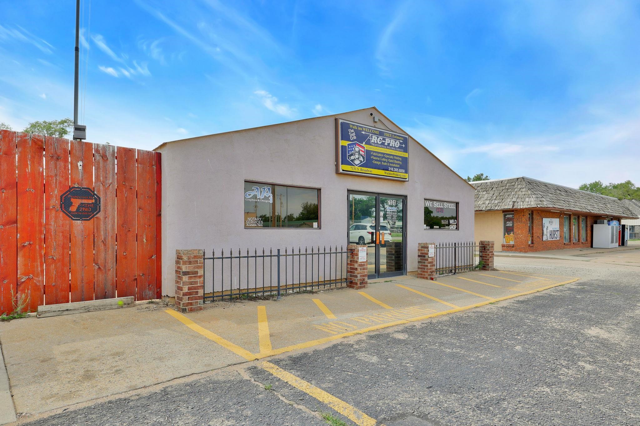 Photo of 7131 S Broadway Ave in Haysville, KS