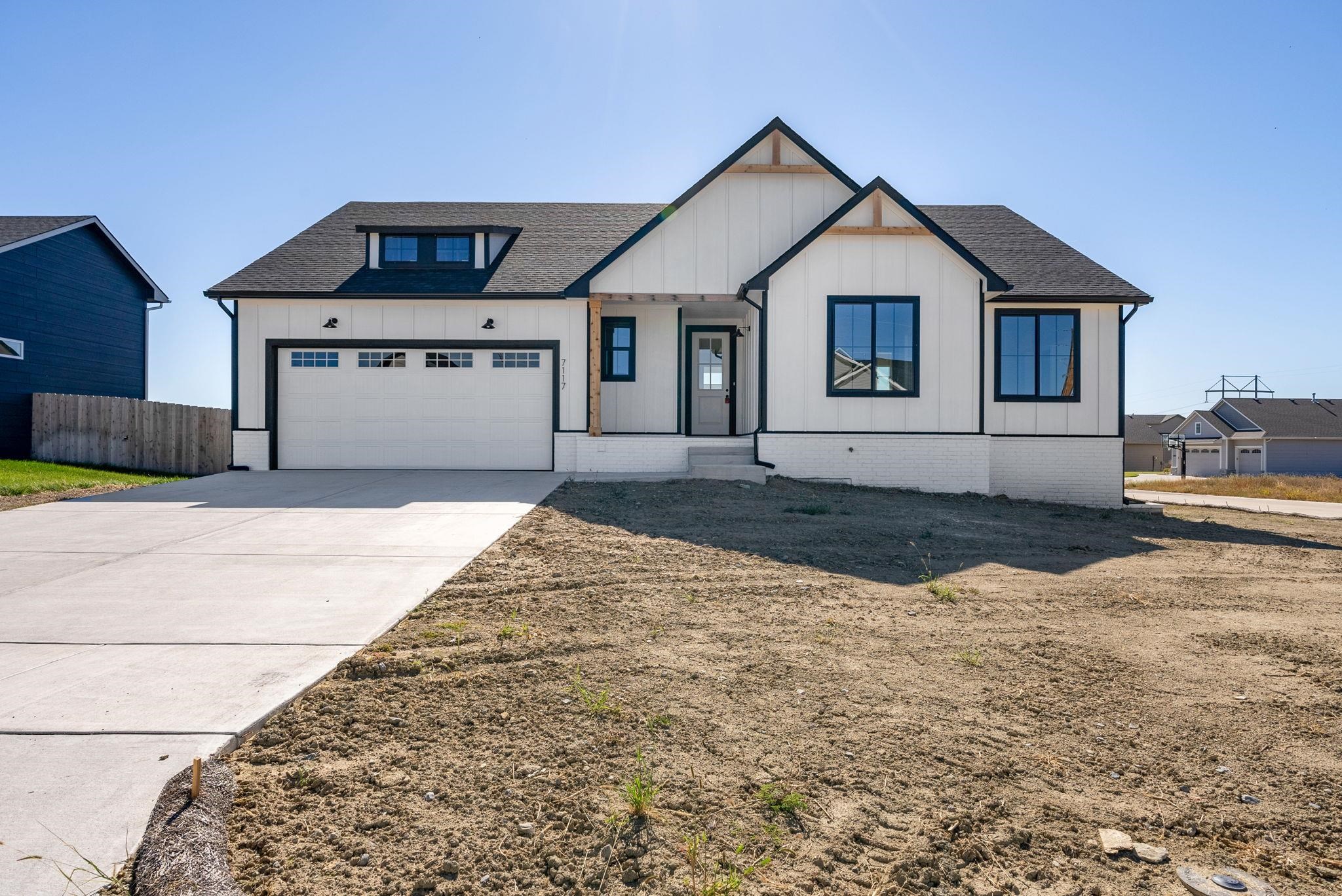 Photo of 7117 E Pheasant Ridge St in Bel Aire, KS