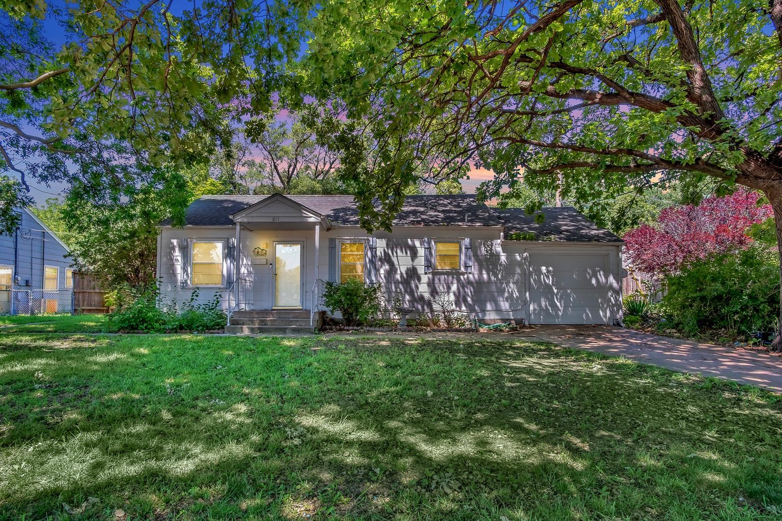 611 Park Pl