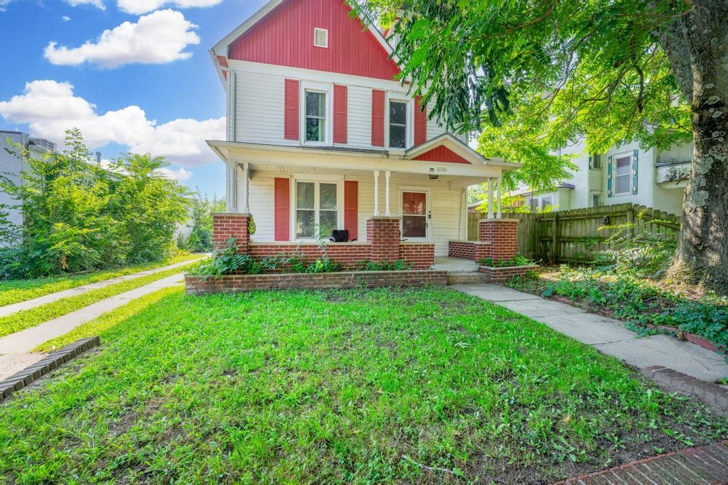 Photo of 606 S C St in Arkansas City, KS