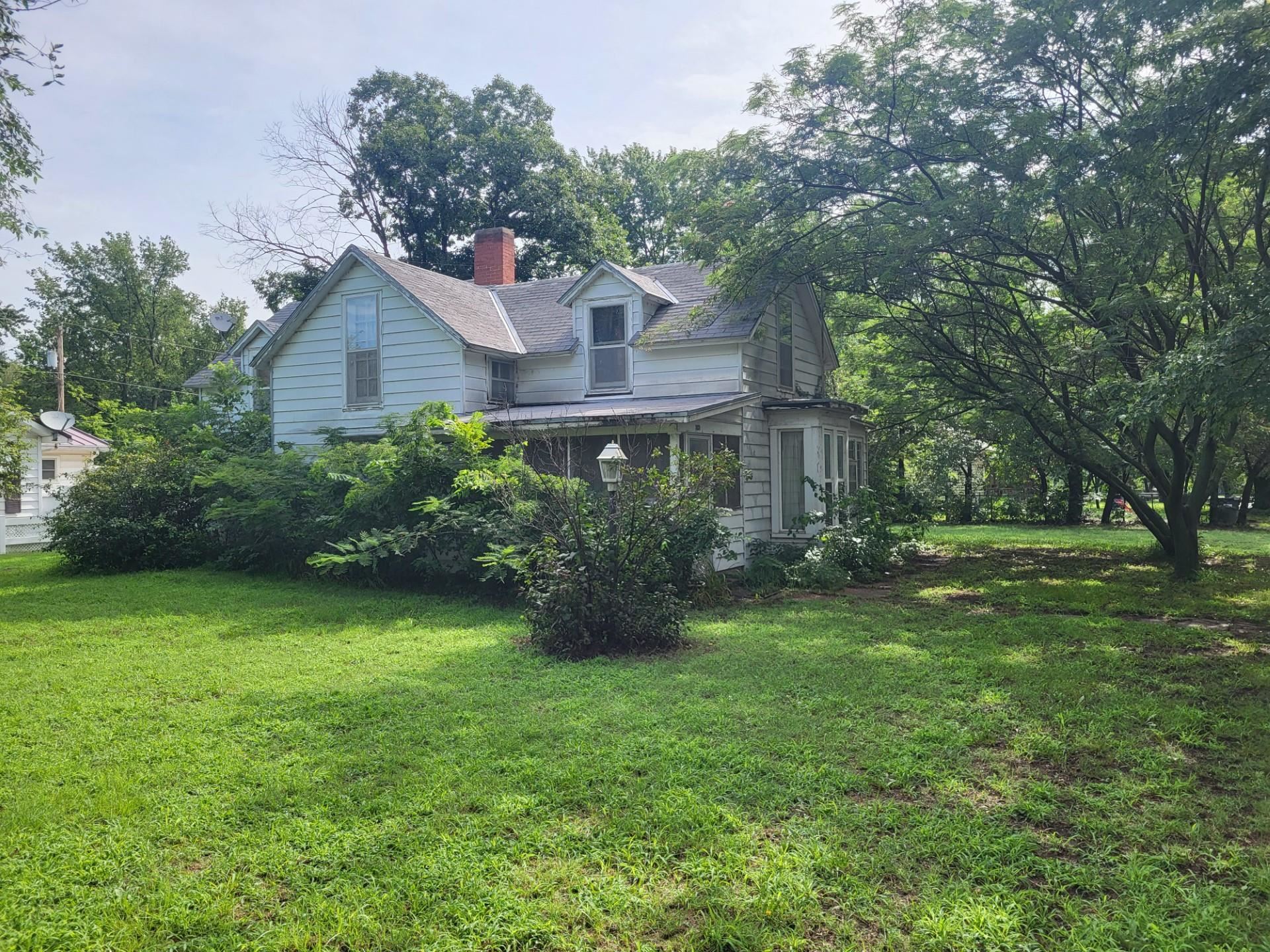 Photo of 303 E Myrtle in Oxford, KS