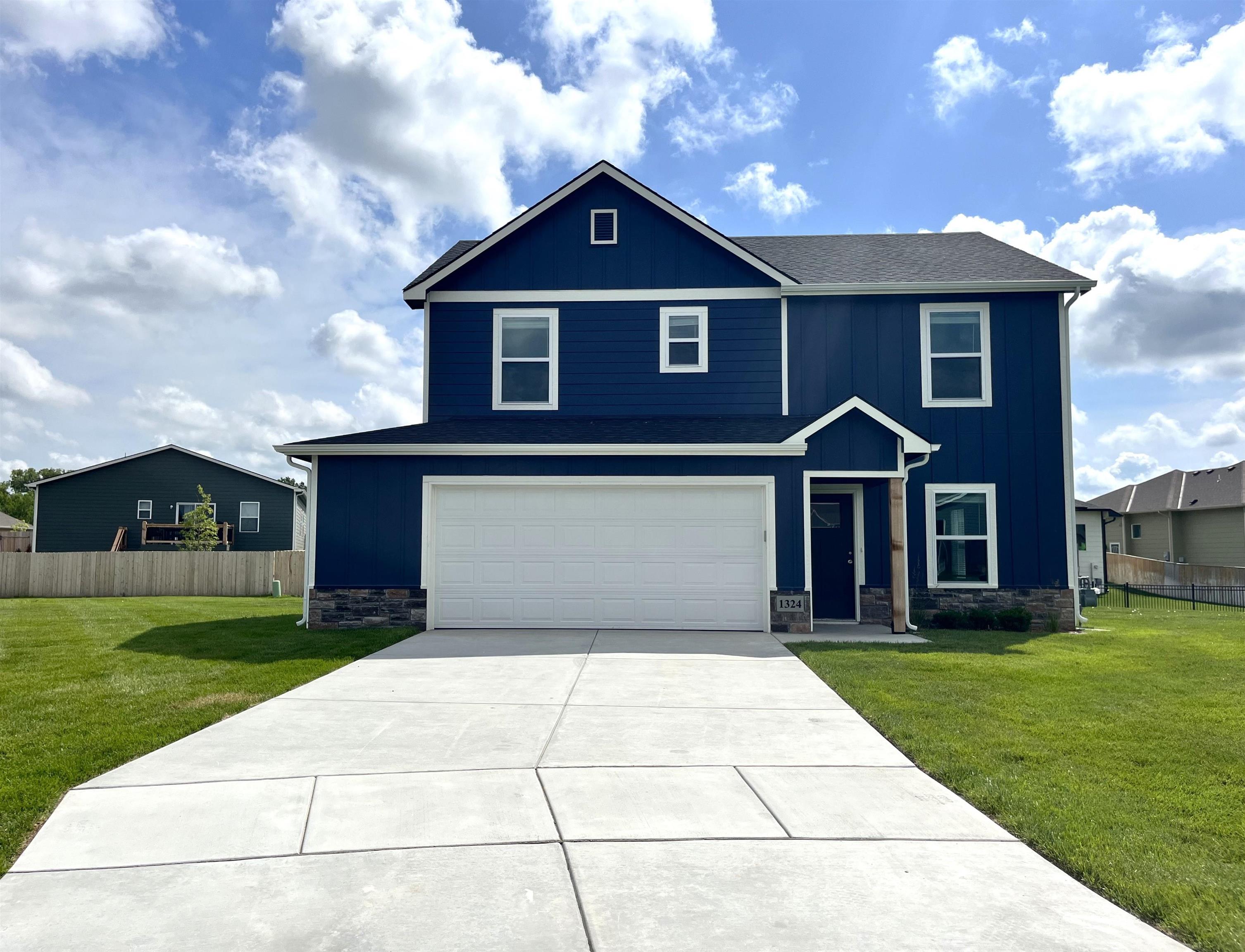 Photo of 1324 S Sierra Hills St in Wichita, KS