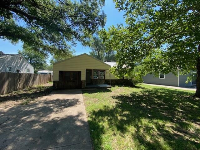 Photo of 910 N Lincoln in Belle Plaine, KS