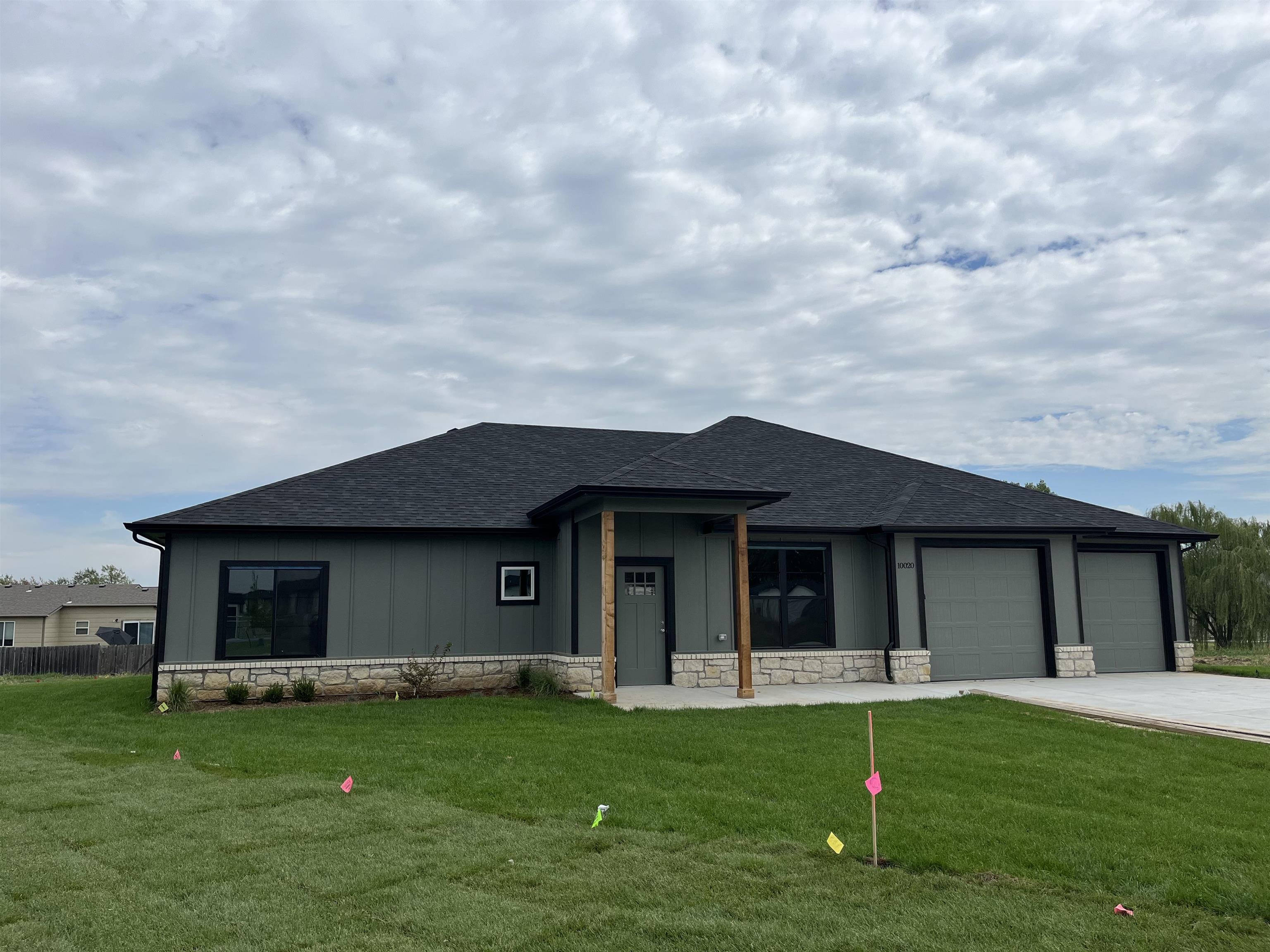 Photo of 10020 E Annabelle Cir in Wichita, KS