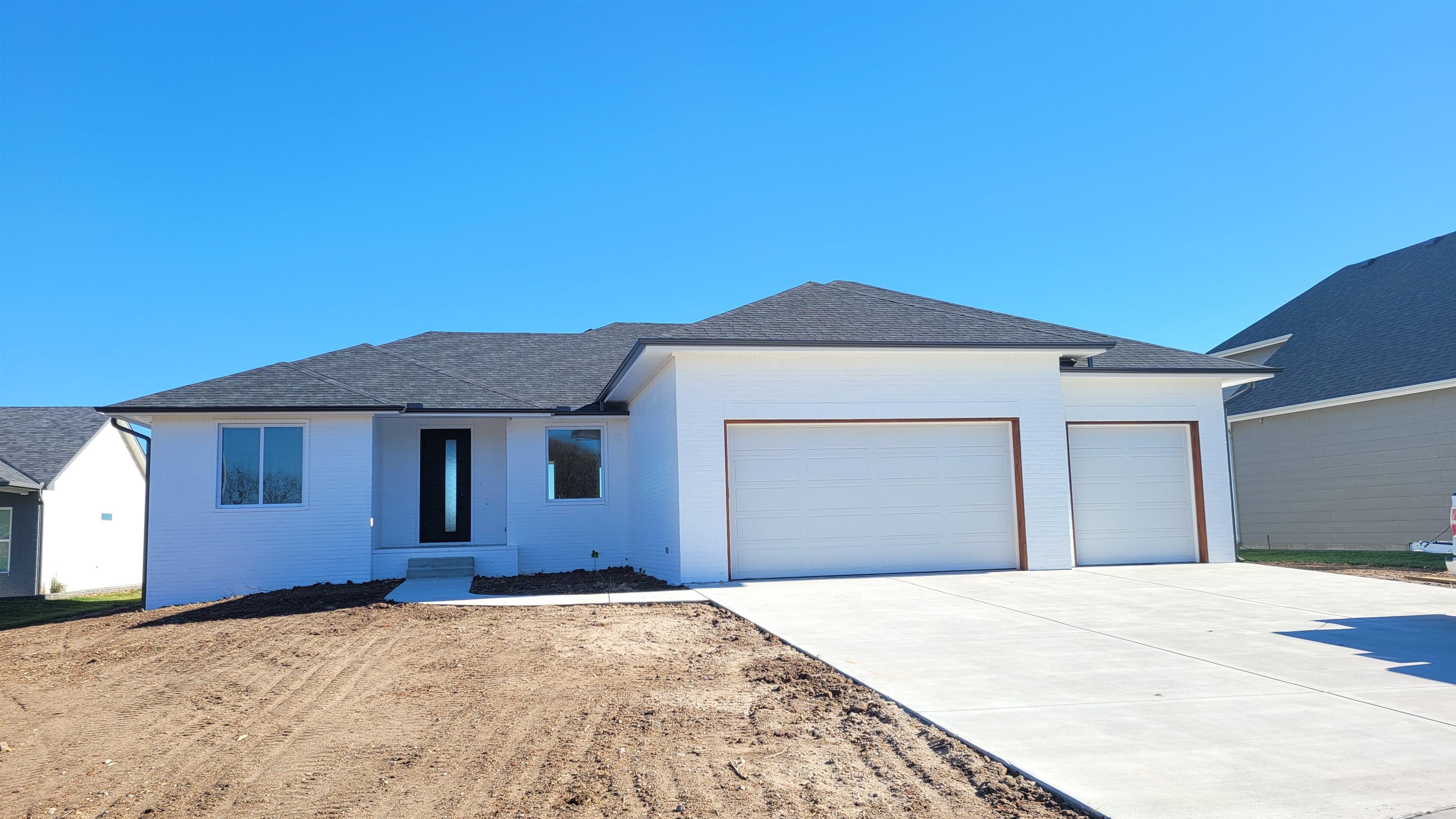 Photo of 156 S Blue Bells Ct in Garden Plain, KS