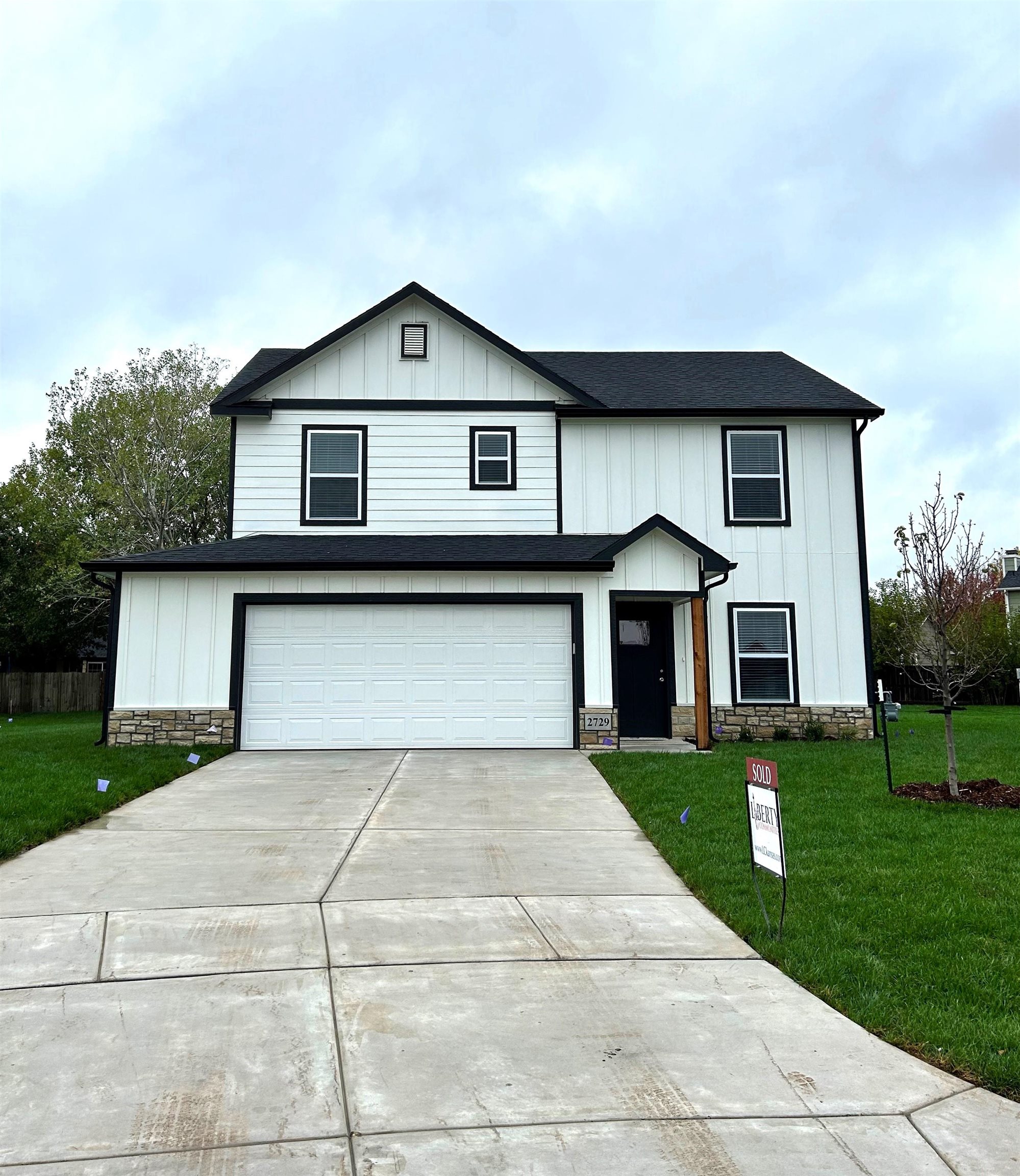 Photo of 2729 S Cypress Ct in Wichita, KS