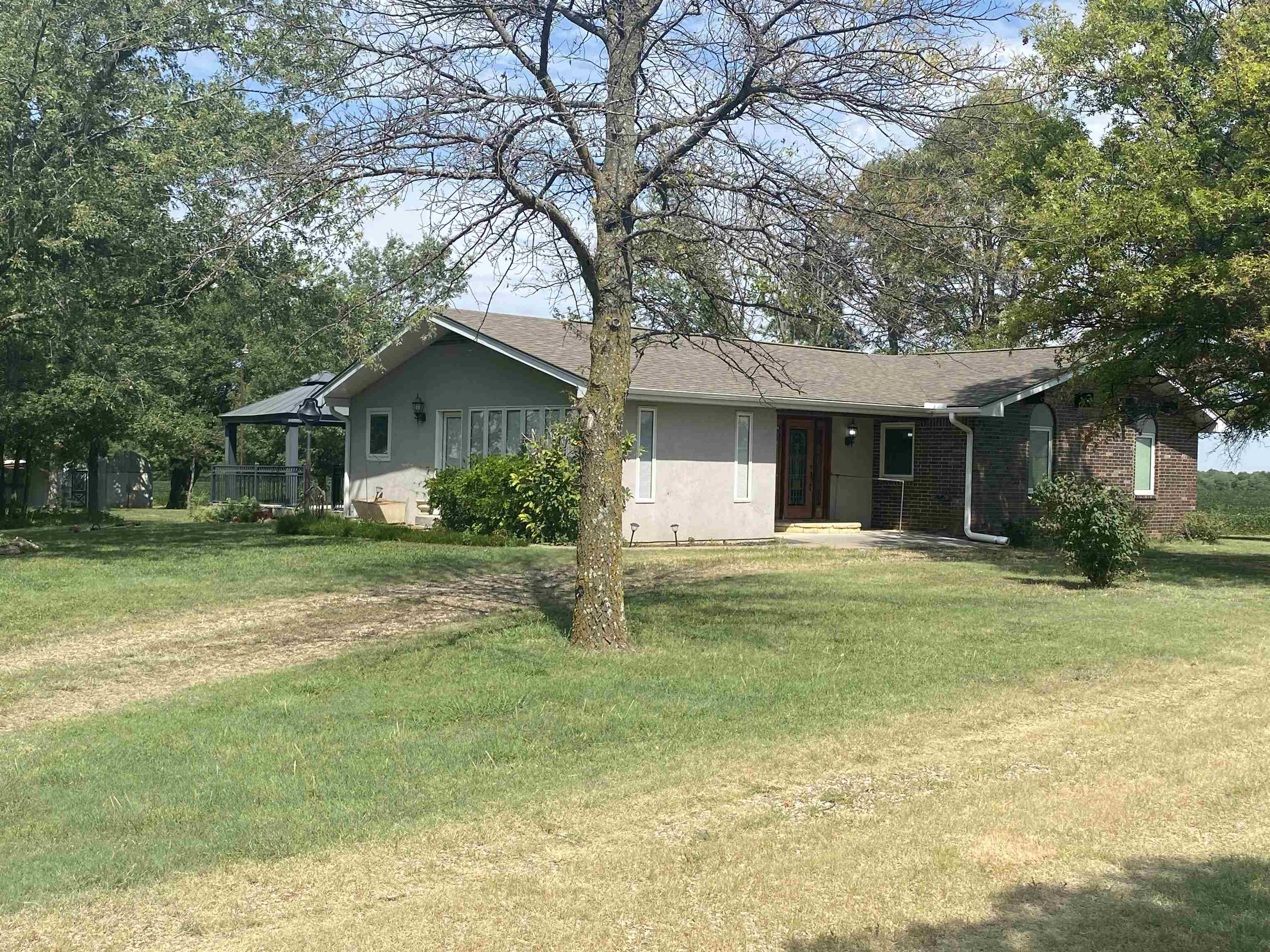 Photo of 13235 75th Rd in Winfield, KS