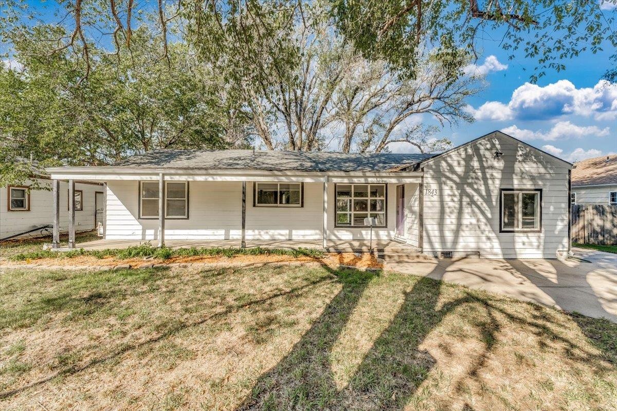Photo of 1843 N Saint Paul St in Wichita, KS