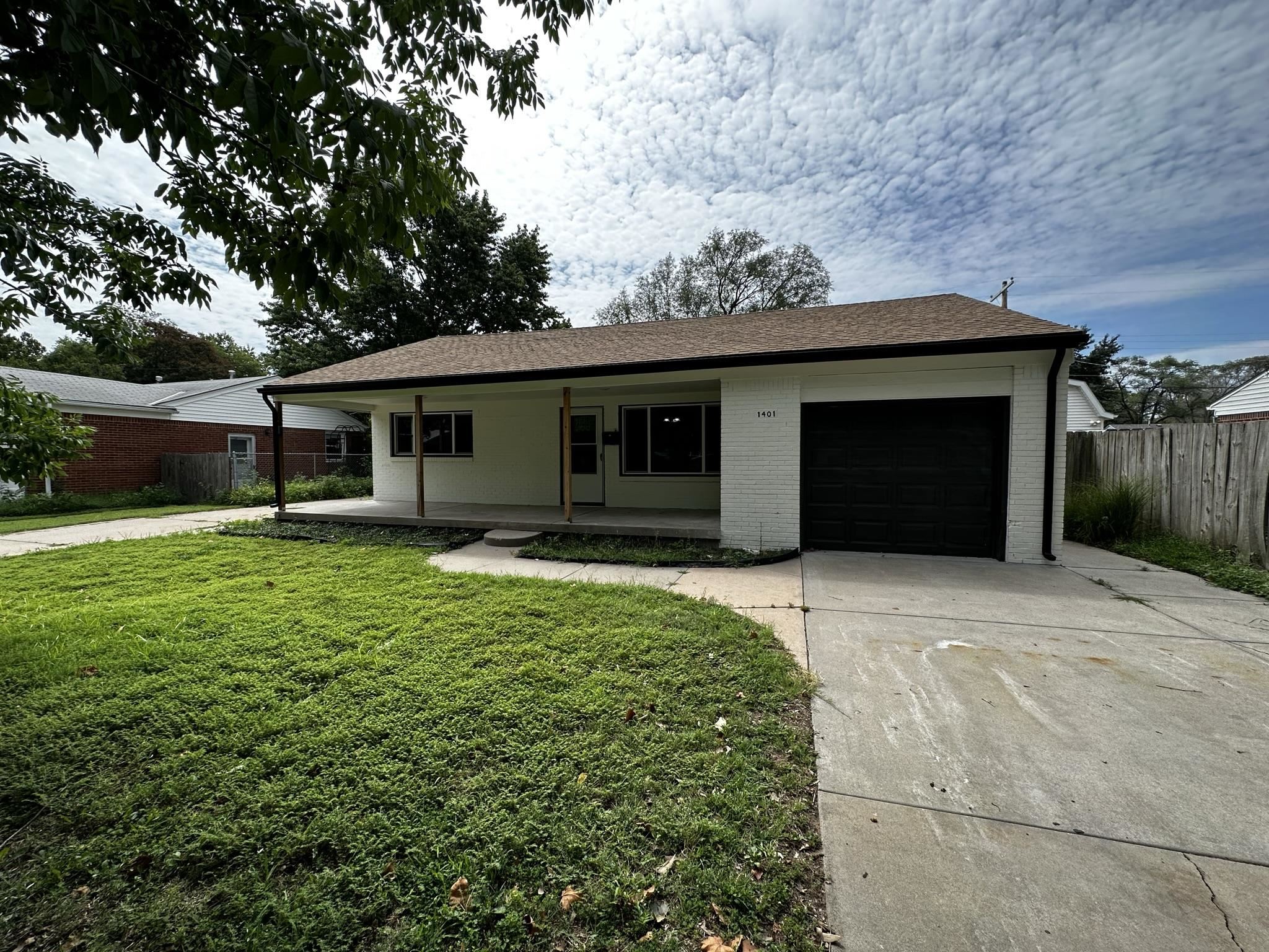 Photo of 1401 E Salome St in Wichita, KS