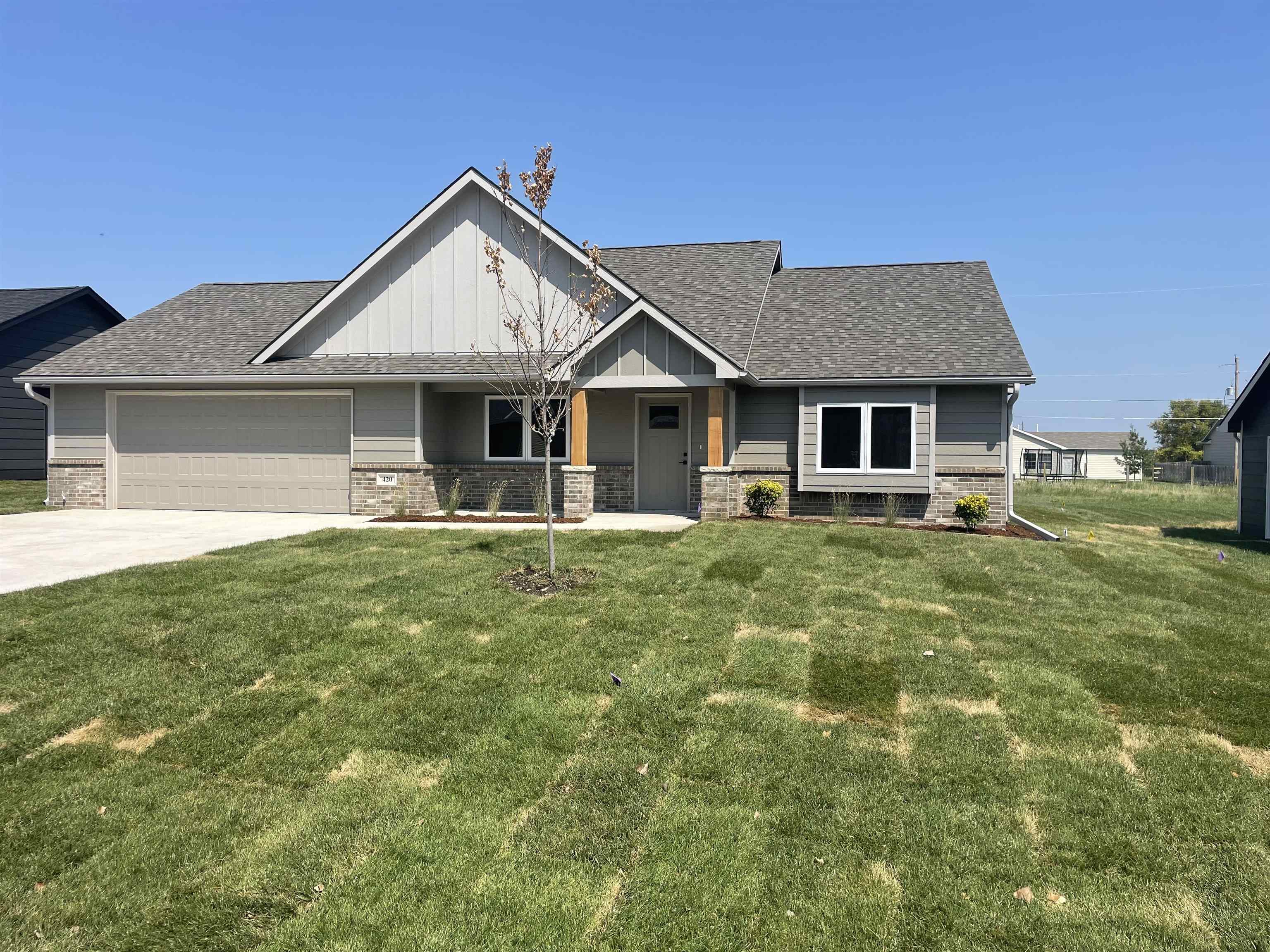 Photo of 420 N Norris Dr in El Dorado, KS