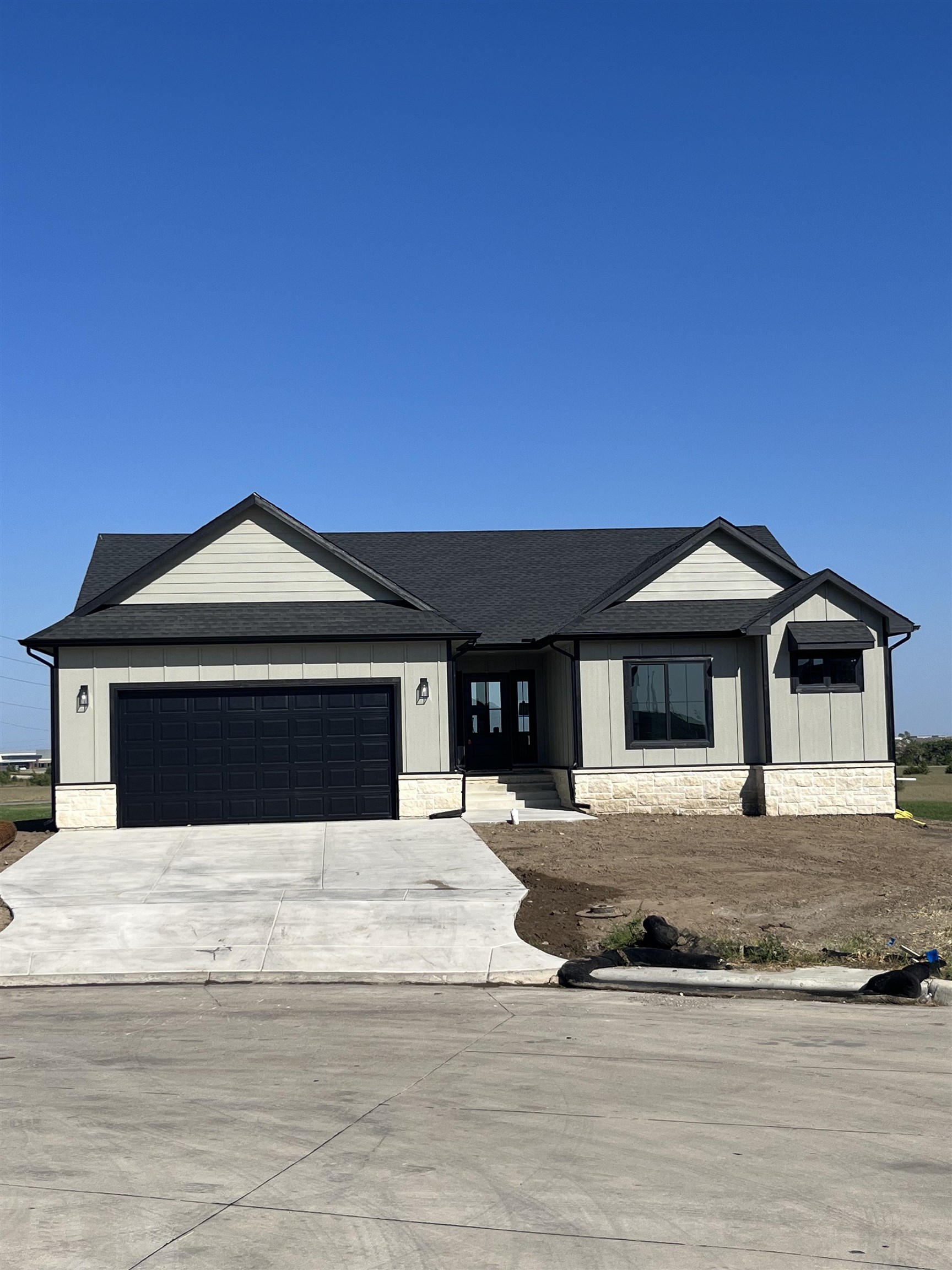 Photo of 7884 E Pheasant Ridge Cir in Bel Aire, KS