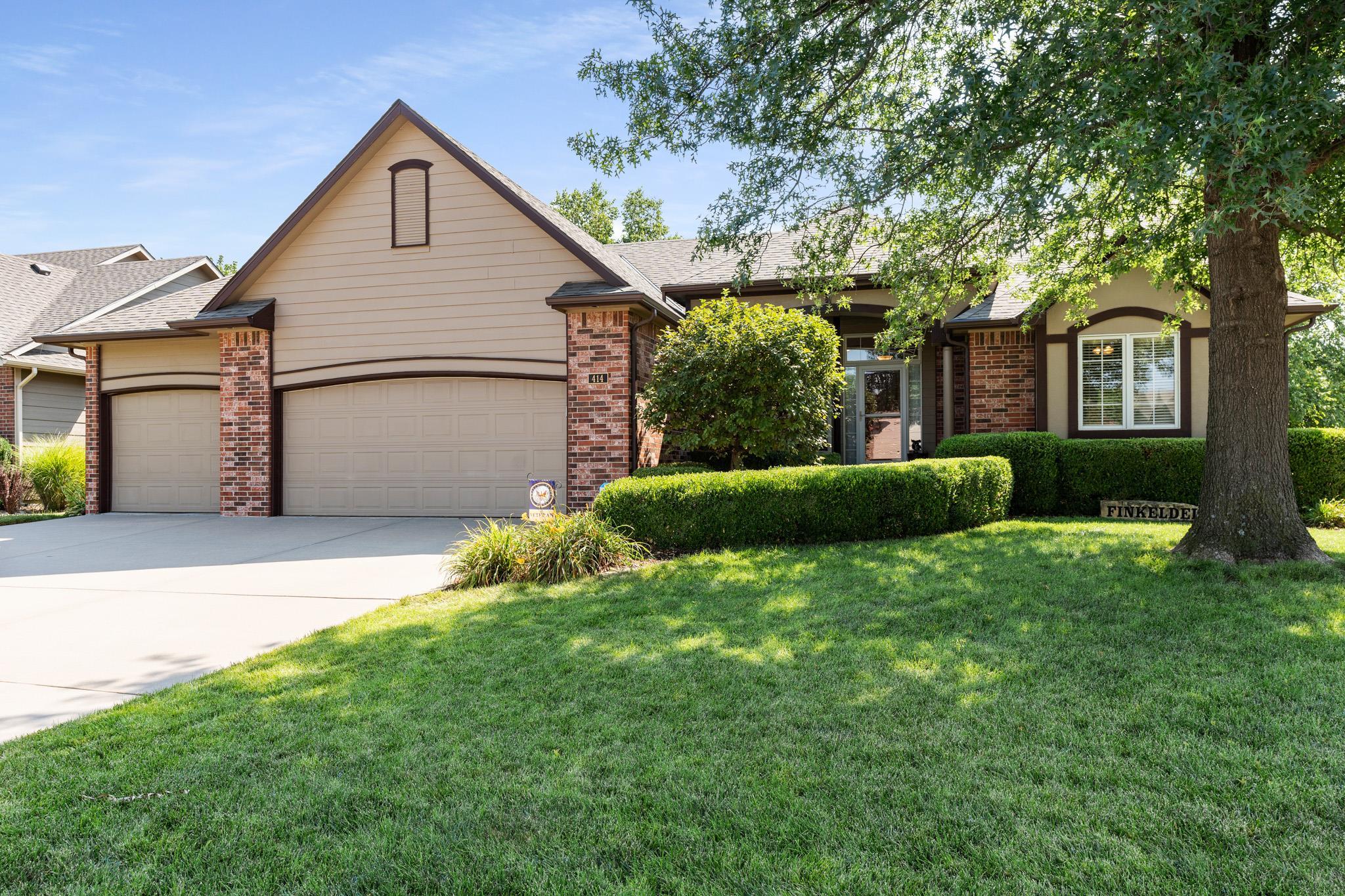 Photo of 414 N Aksarben St in Wichita, KS