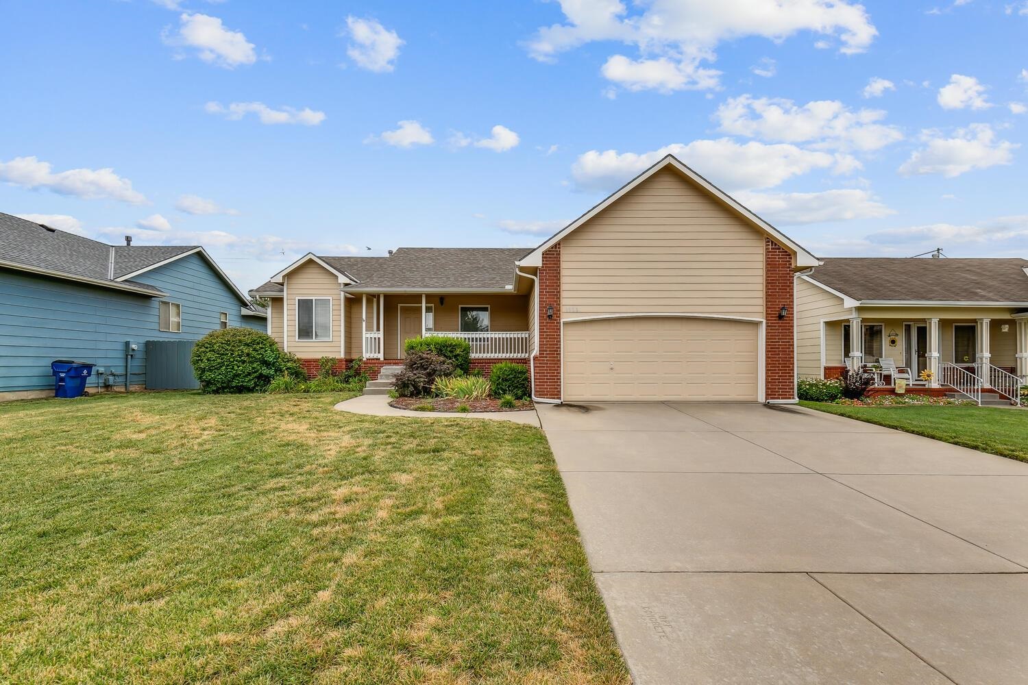 Photo of 1523 E Prairie Hill St in Park City, KS