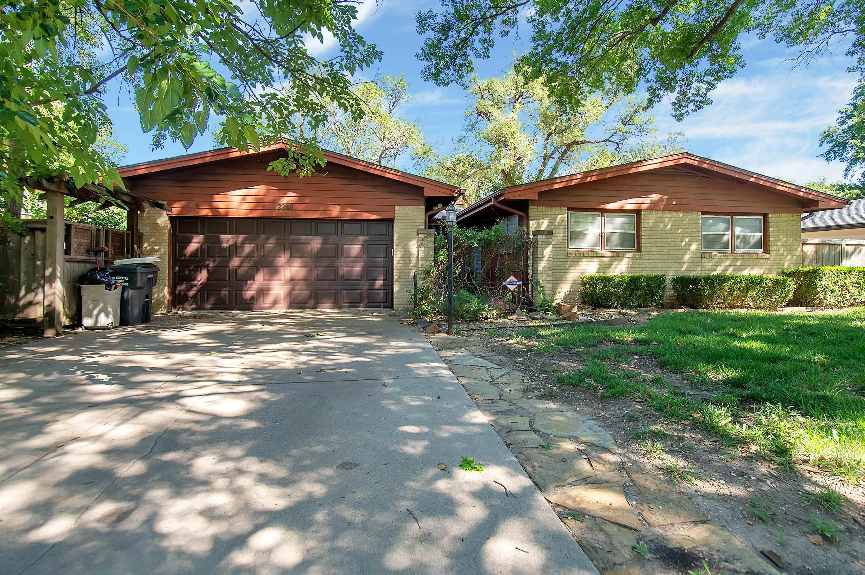 Photo of 2246 W Columbine Ln in Wichita, KS