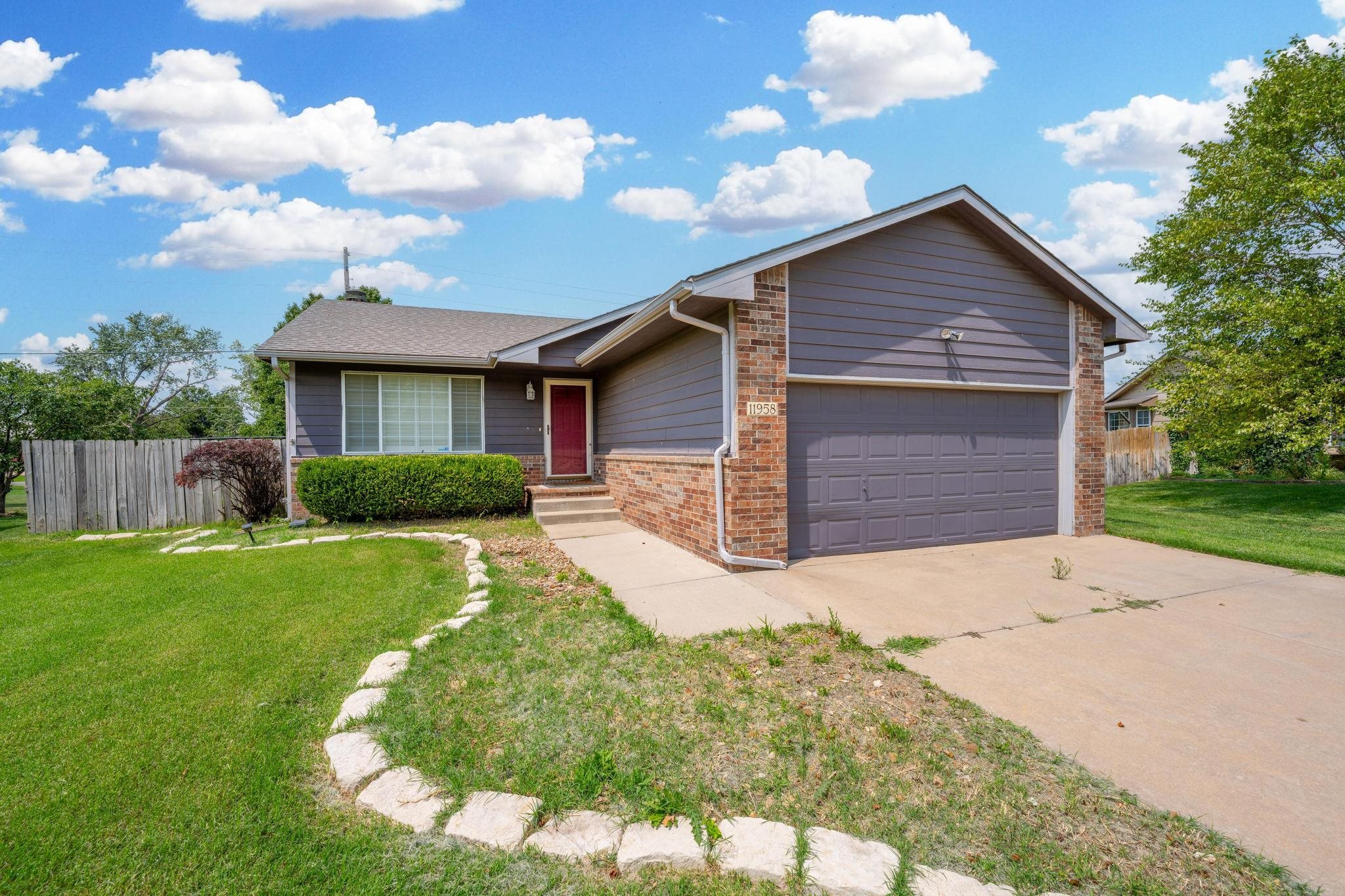 Photo of 11958 W Central Park Ct in Wichita, KS