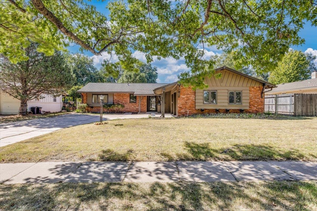 Photo of 6411 E 9th St N in Wichita, KS