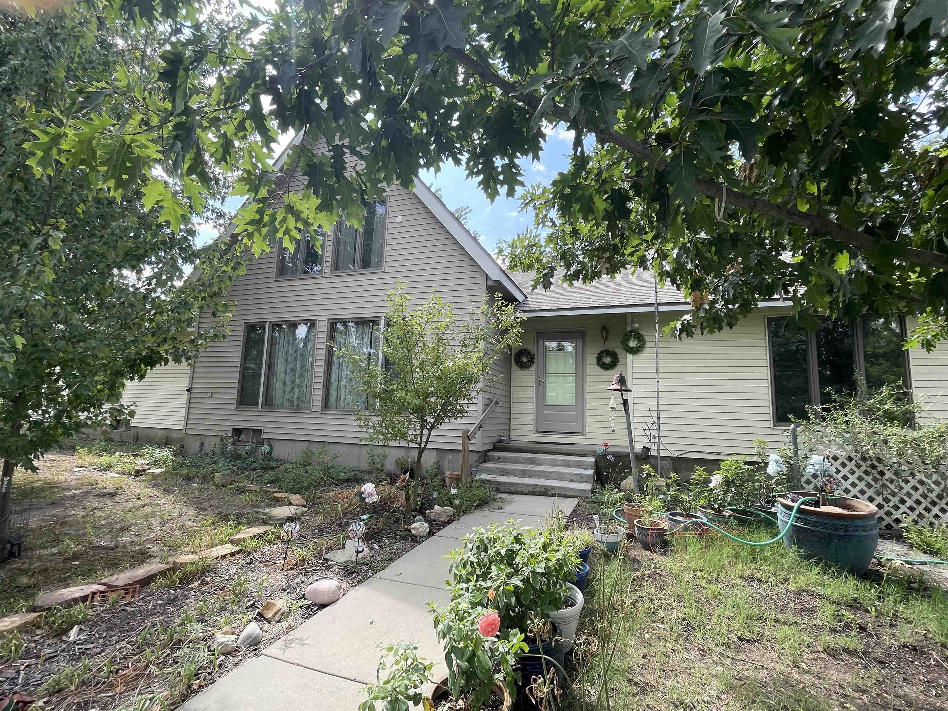 Photo of 5843 SW Tumbleweed Rd in Andover, KS