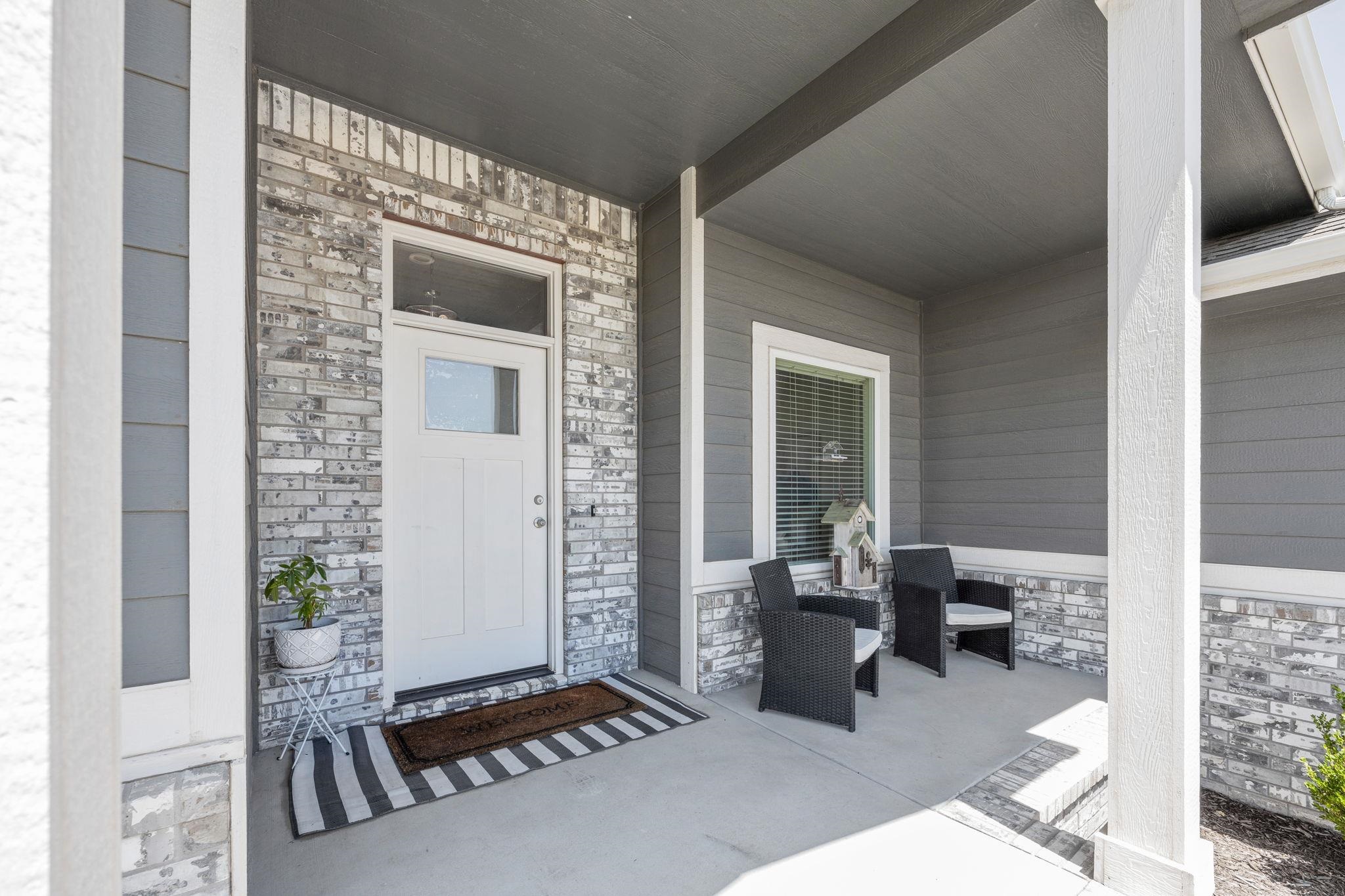 Photo of 8302 E 33rd St S in Wichita, KS