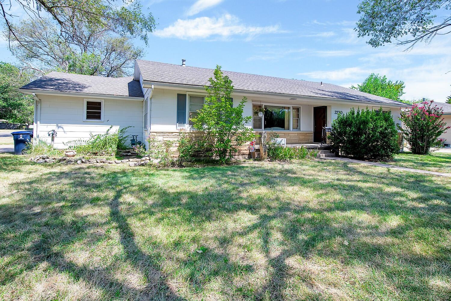 Photo of 2230 W 3rd Ave in El Dorado, KS