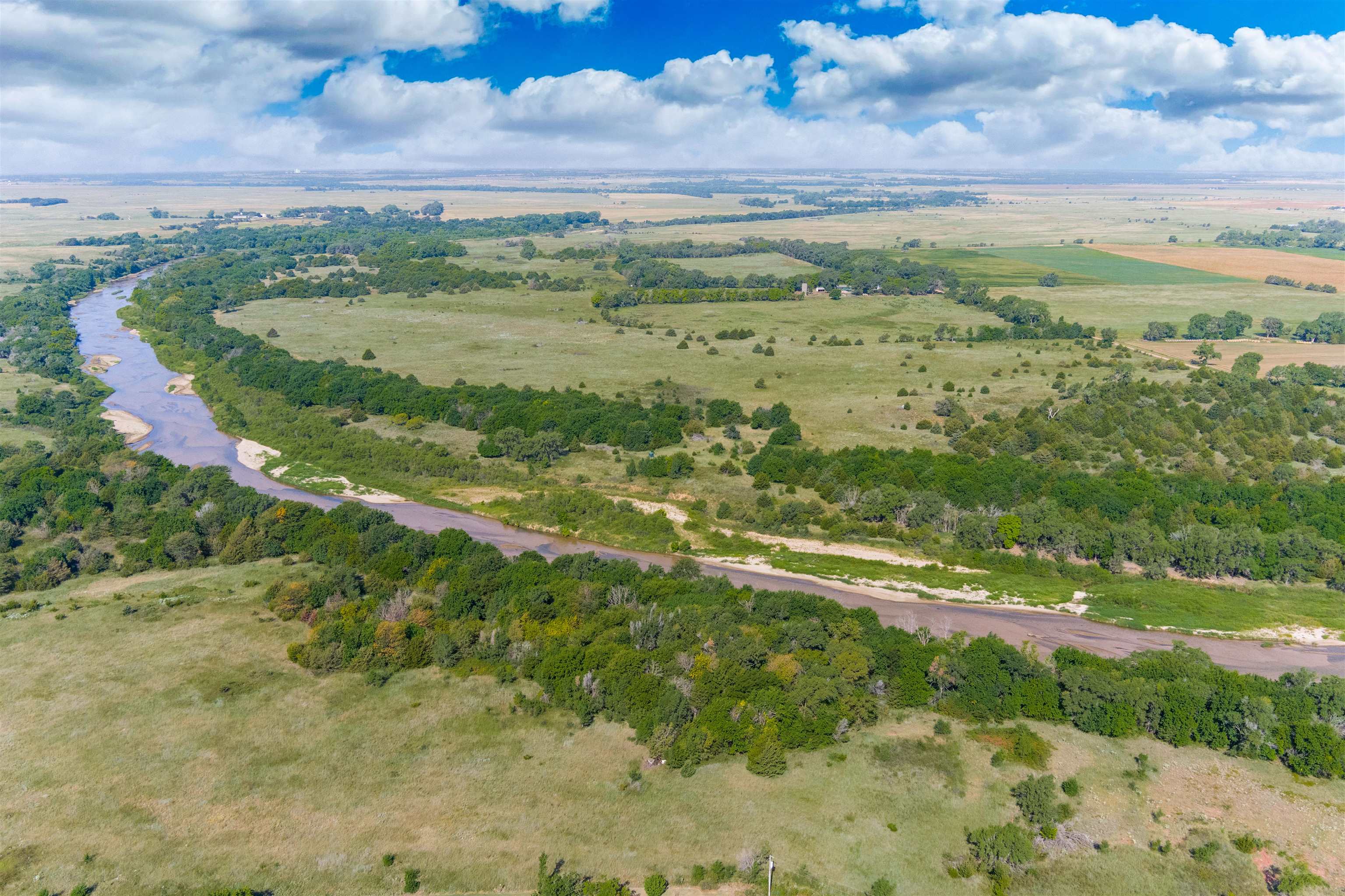 Photo of 14939 SE 70 St in Norwich, KS