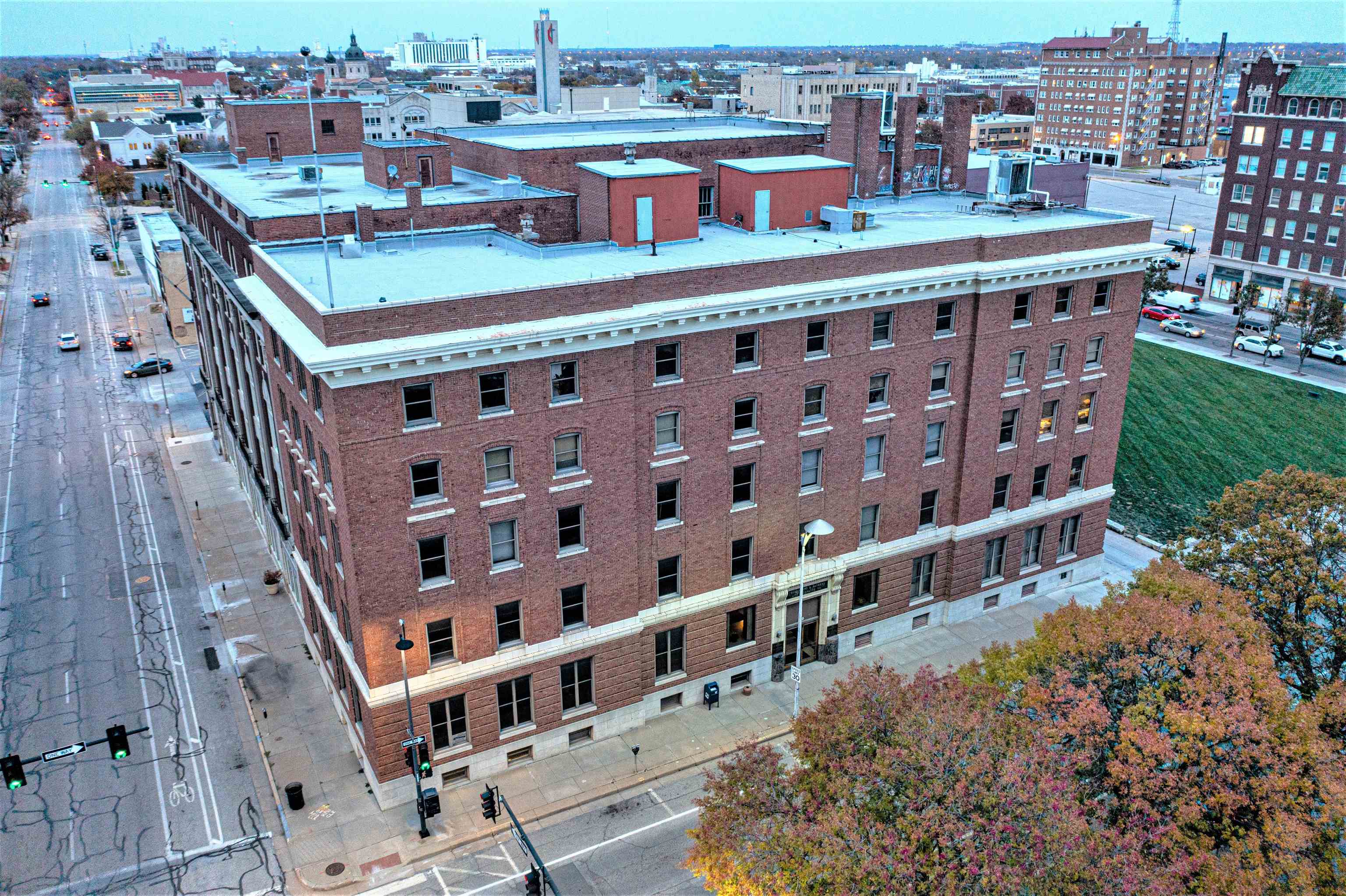 Photo of 200 E 1st St N in Wichita, KS