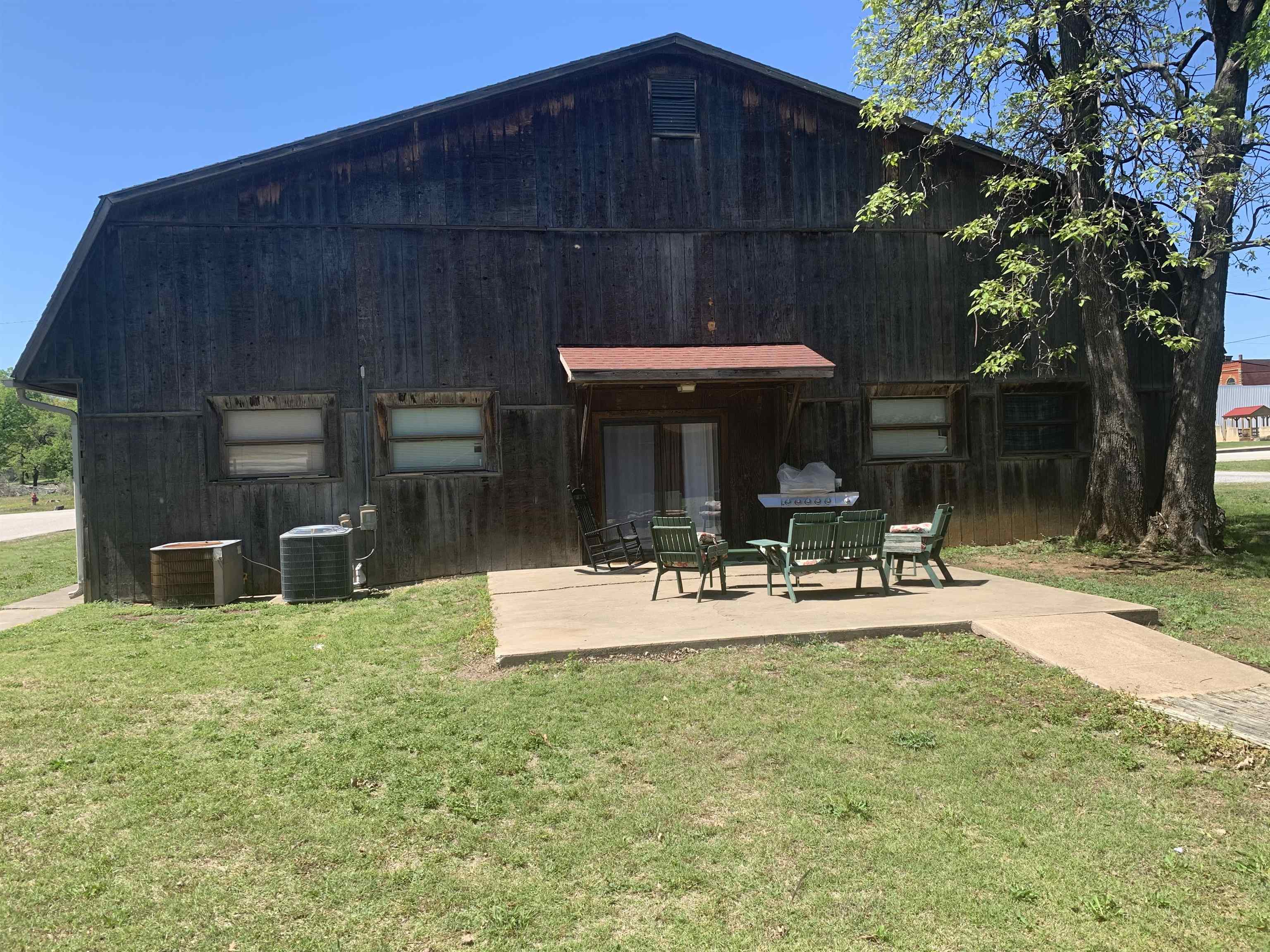 Photo of 513 Monroe St in Cedar Vale, KS