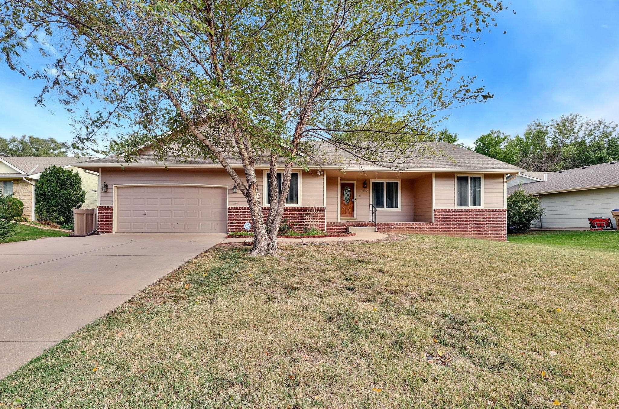 Photo of 1407 E Longhorn in Derby, KS