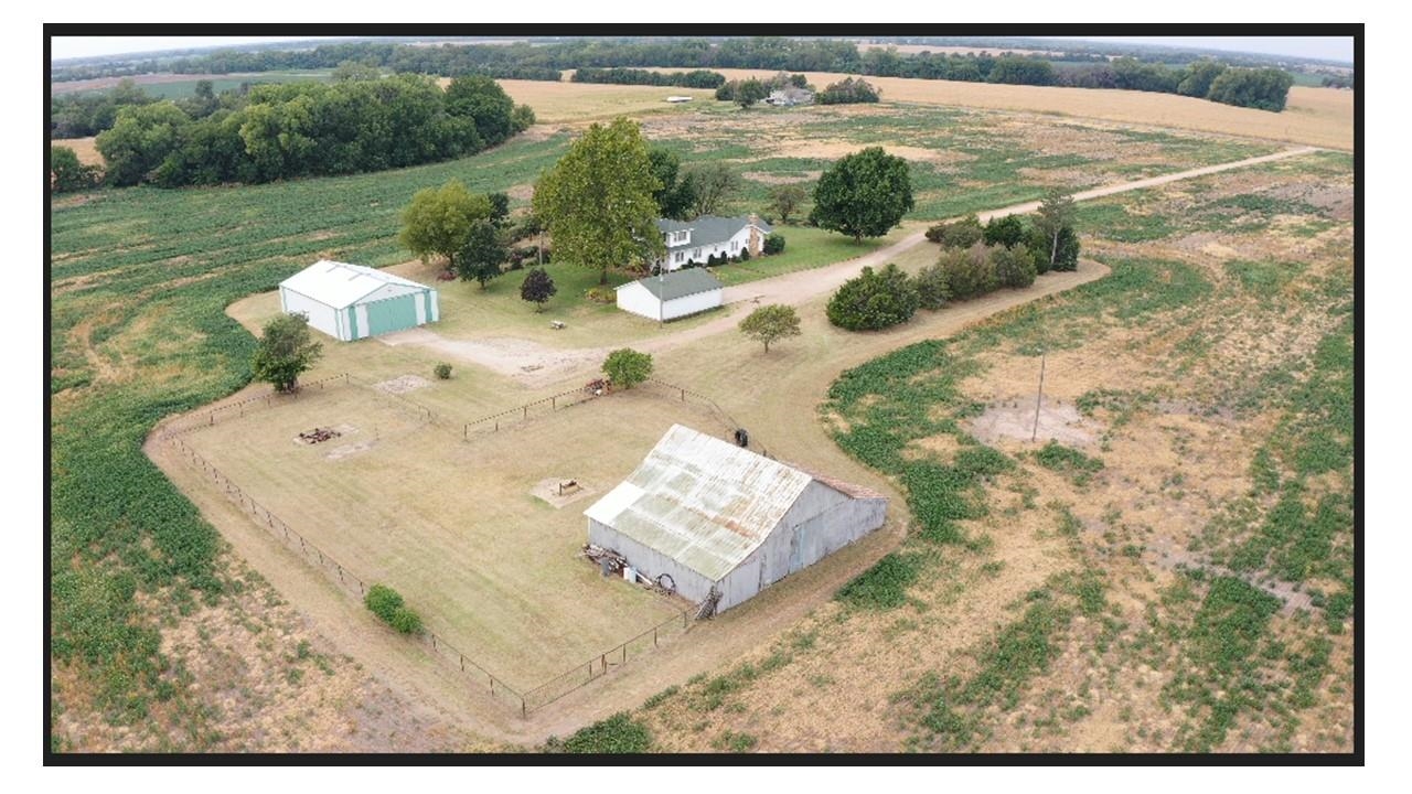 Photo of 7710 N West St in Valley Center, KS
