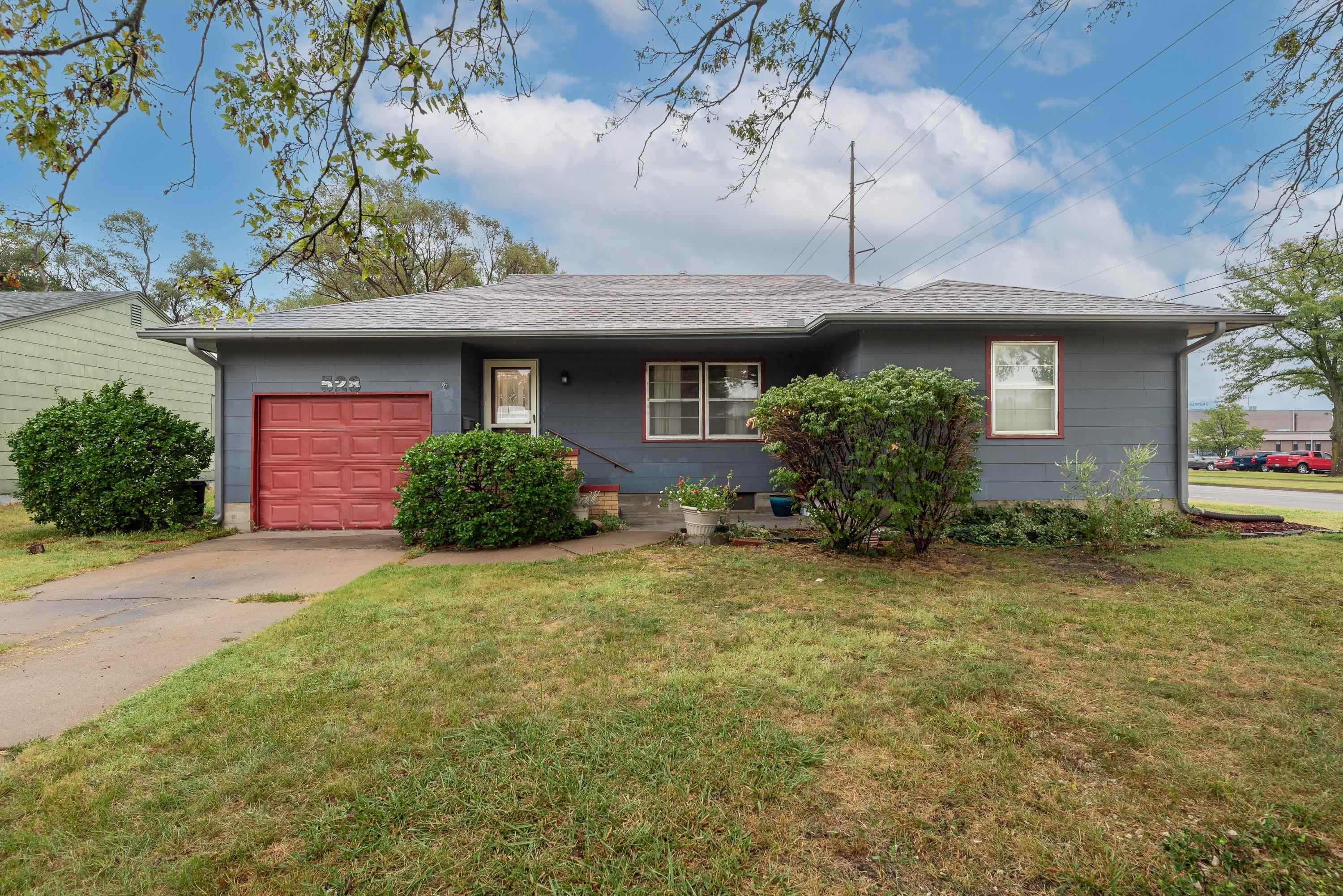Photo of 528 Harvey in Halstead, KS