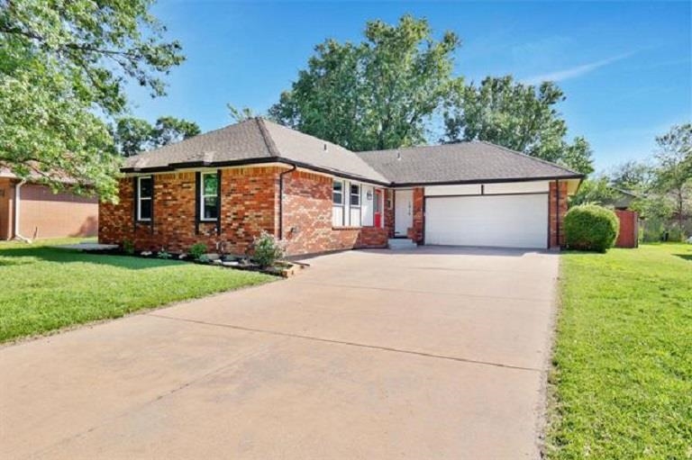 Photo of 1015 S Cypress Dr in Wichita, KS