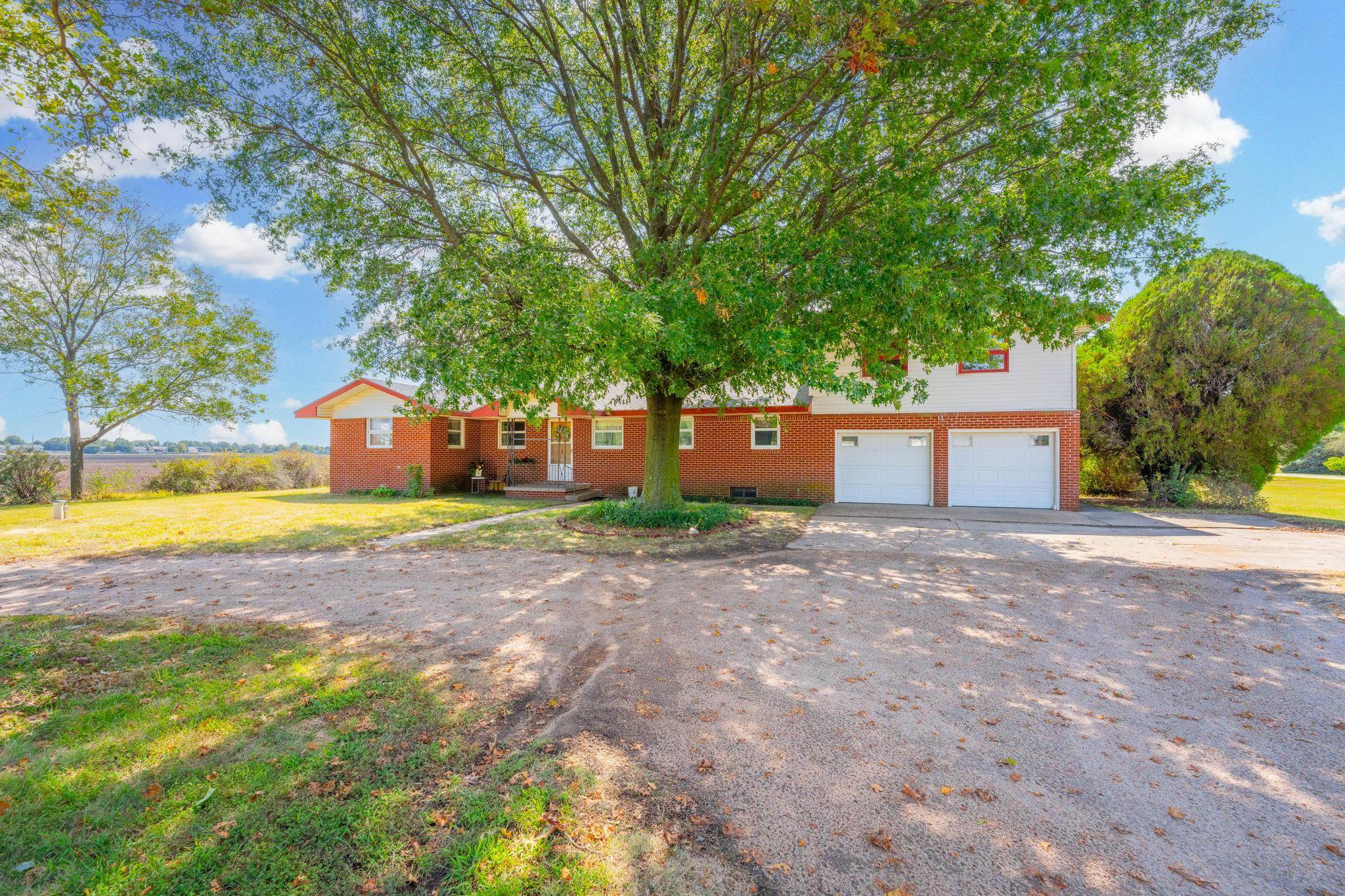 Photo of 12501 W 29th St N in Wichita, KS