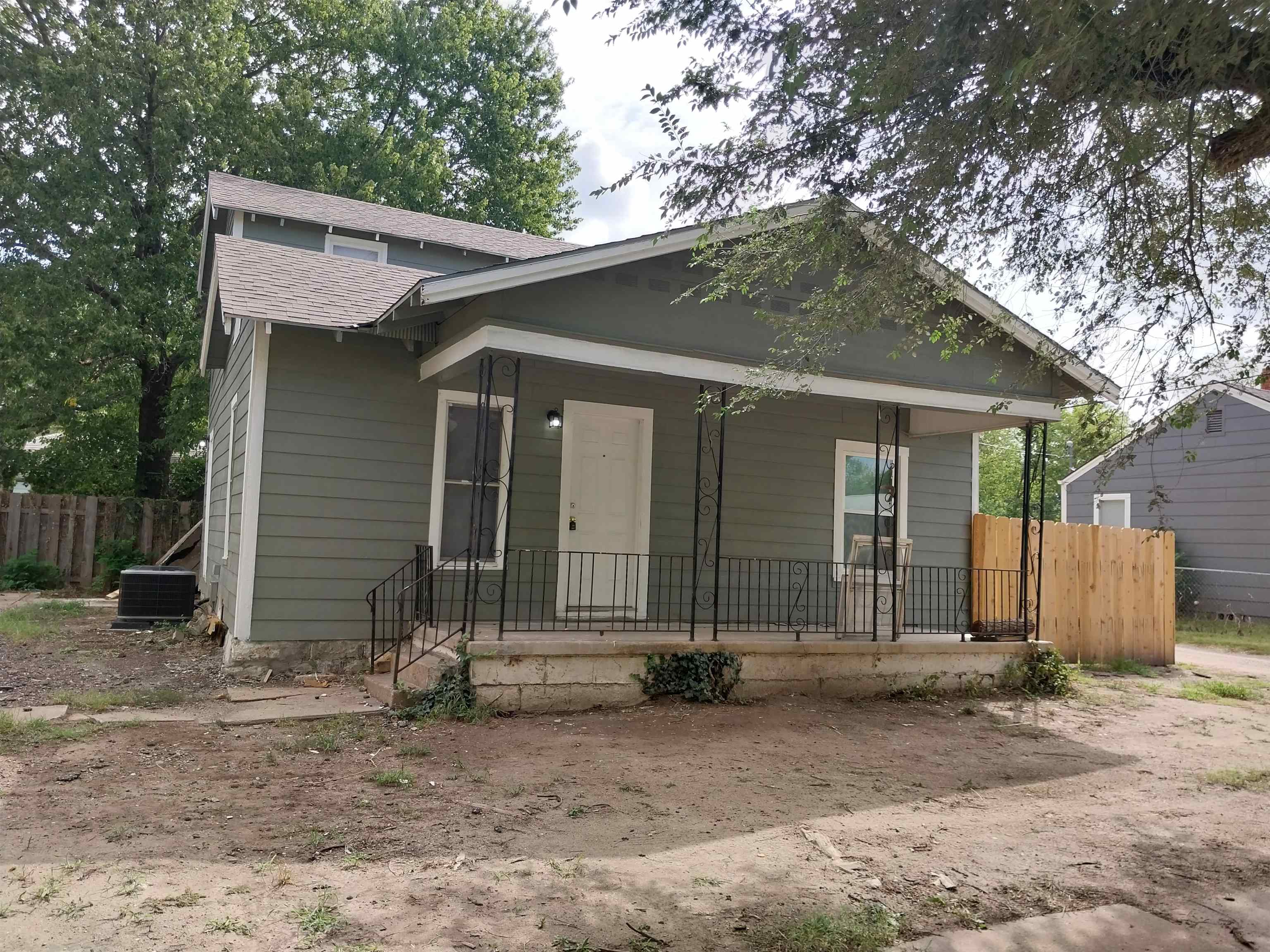 Photo of 412 S Sedgwick in Wichita, KS