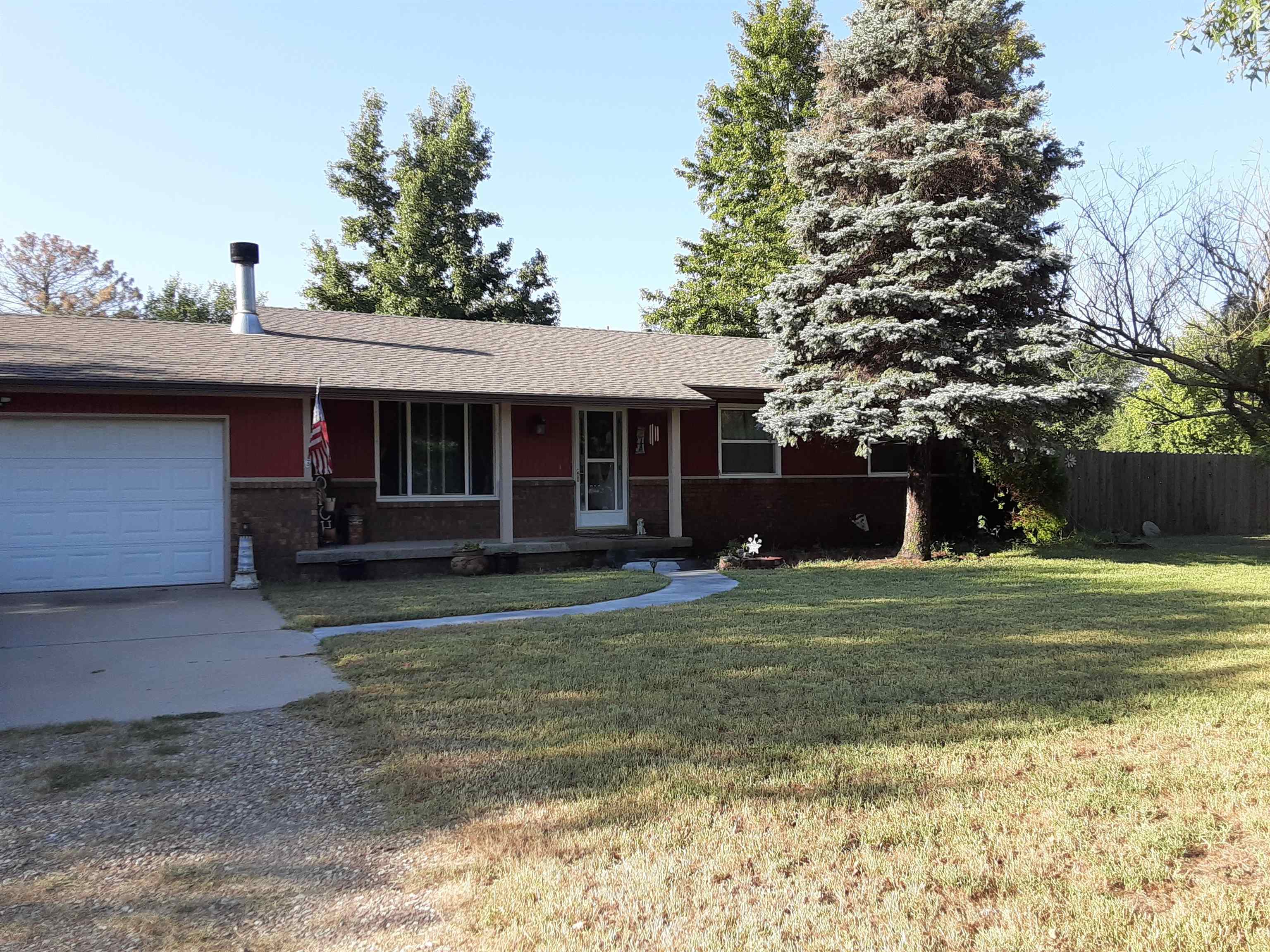 Photo of 1325 E 81st St S in Haysville, KS