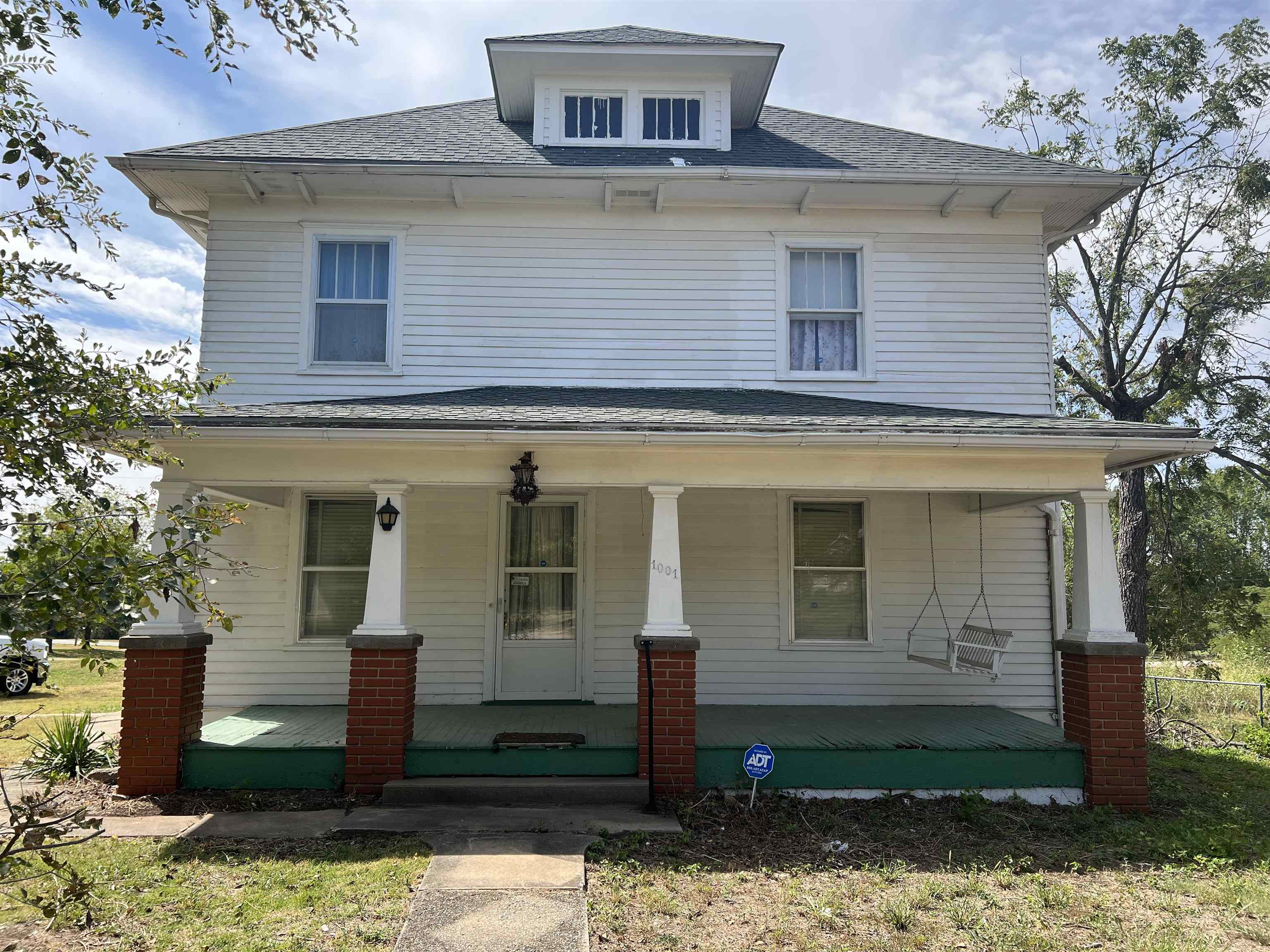 Photo of 1001 Cedar in Cedar Vale, KS