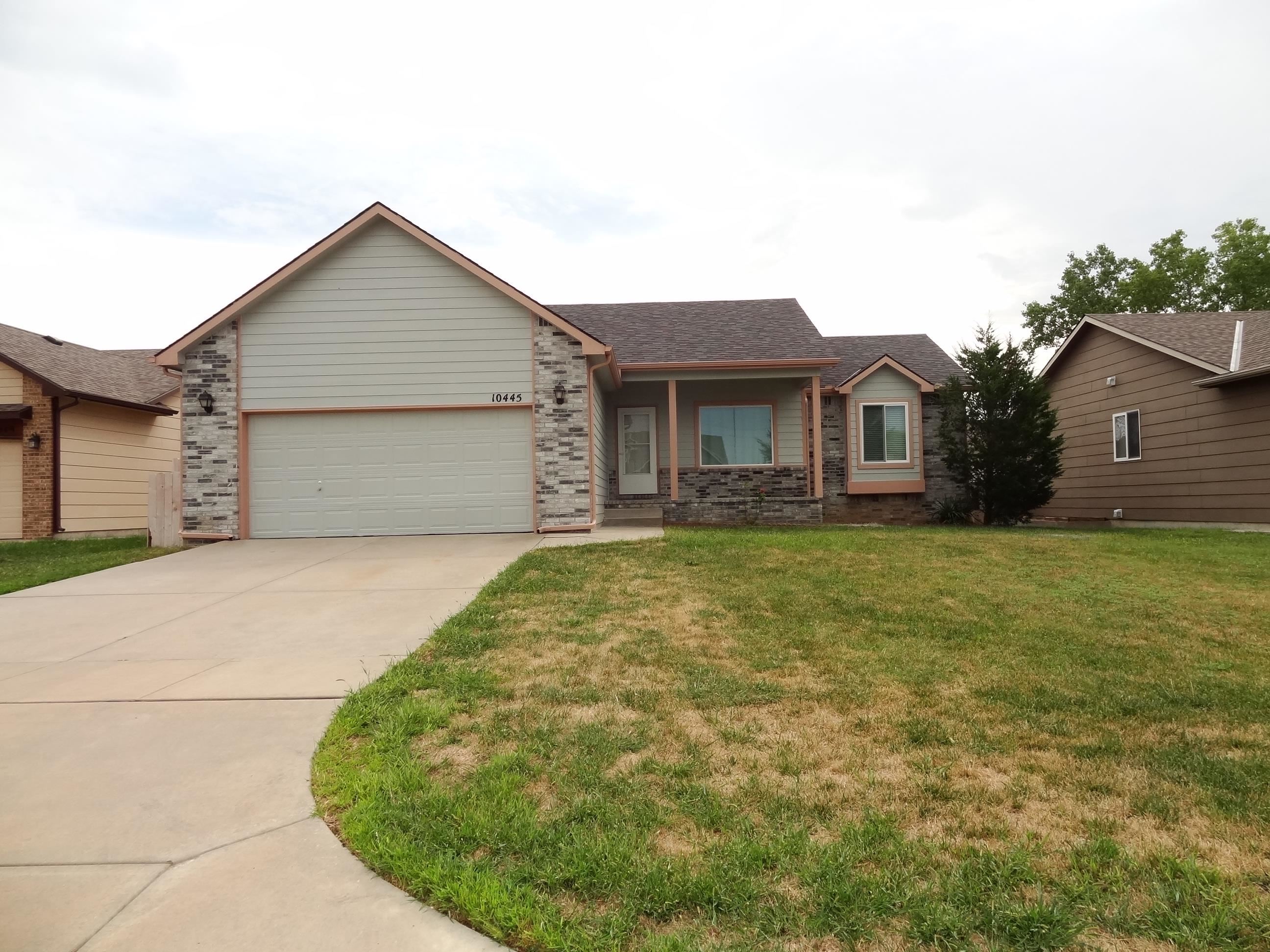 Photo of 10445 E Fawn Grove Ct in Wichita, KS