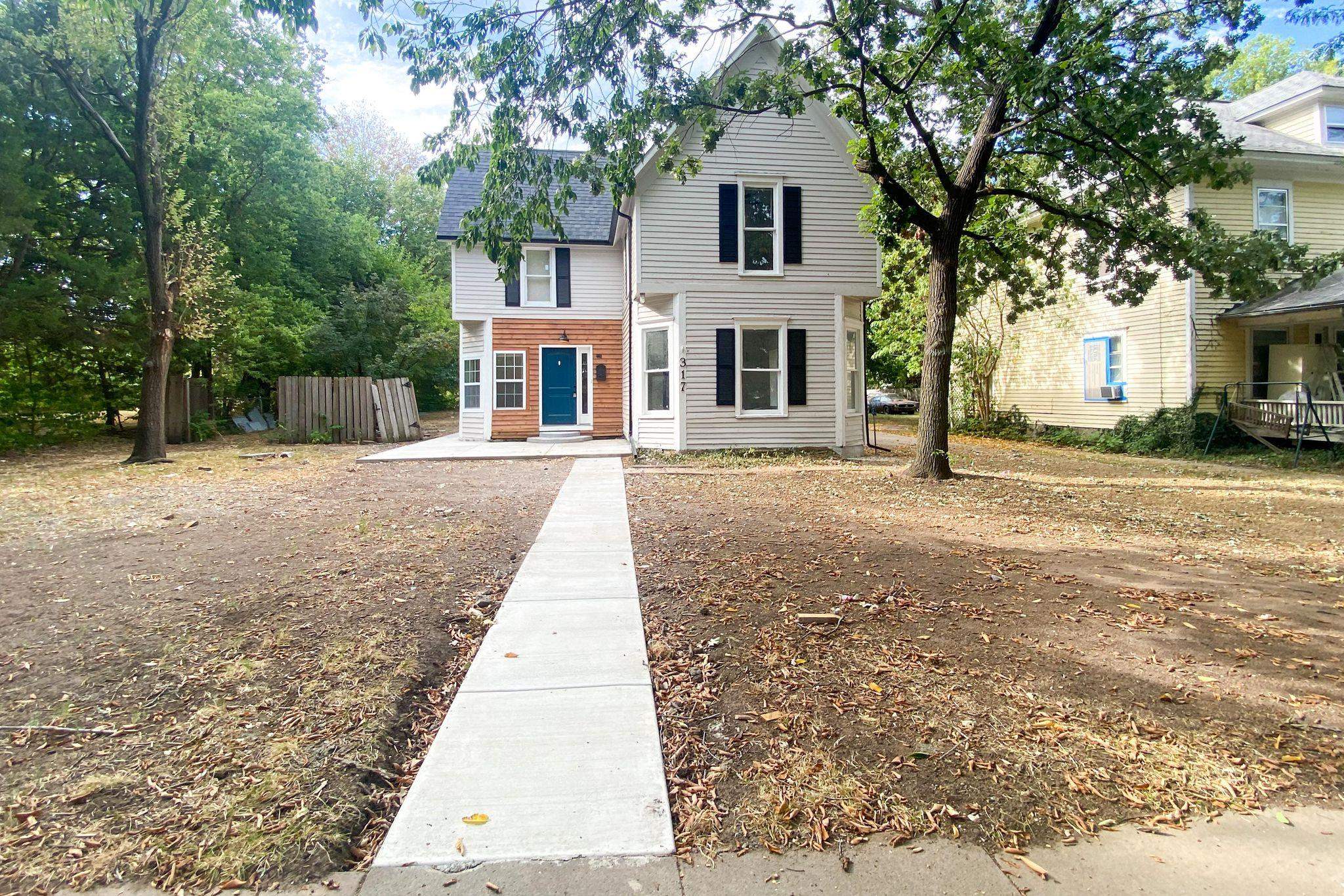 Photo of 317 E 5th St in Newton, KS