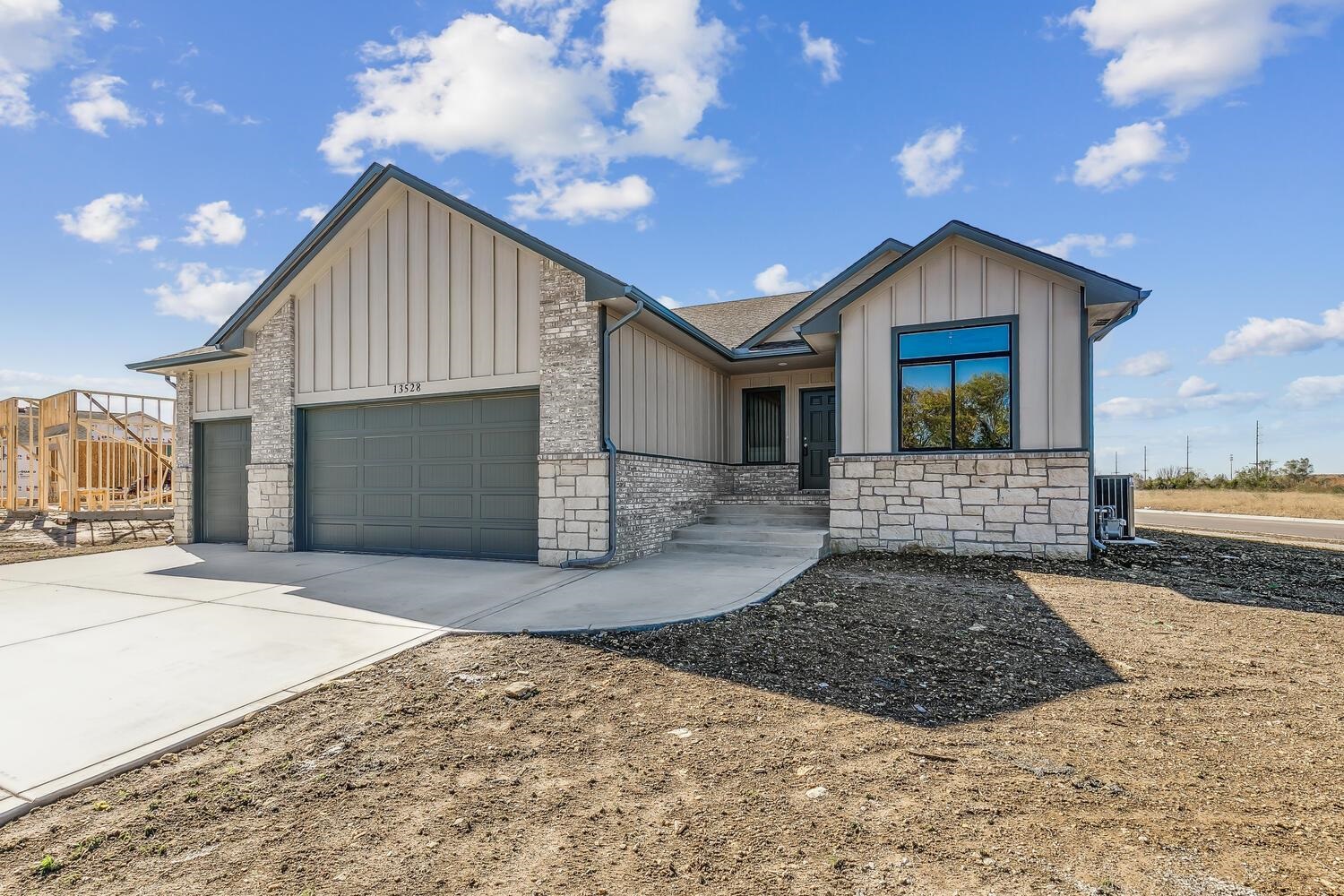 Photo of 13528 E Rose St in Wichita, KS
