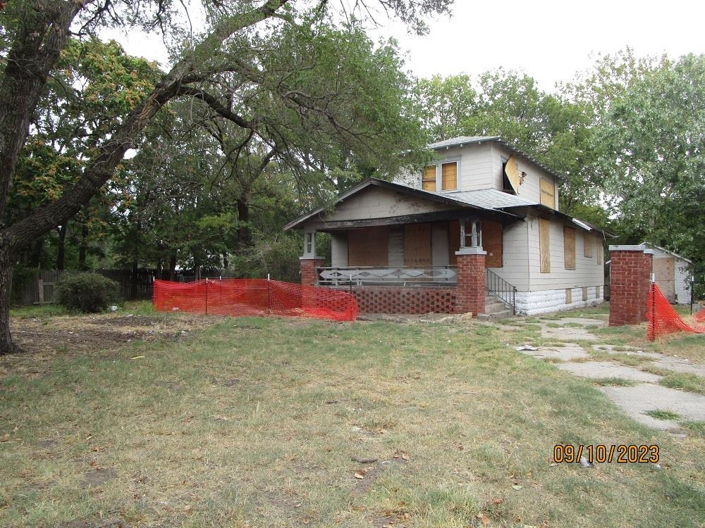 Photo of 430 W Dayton in Wichita, KS