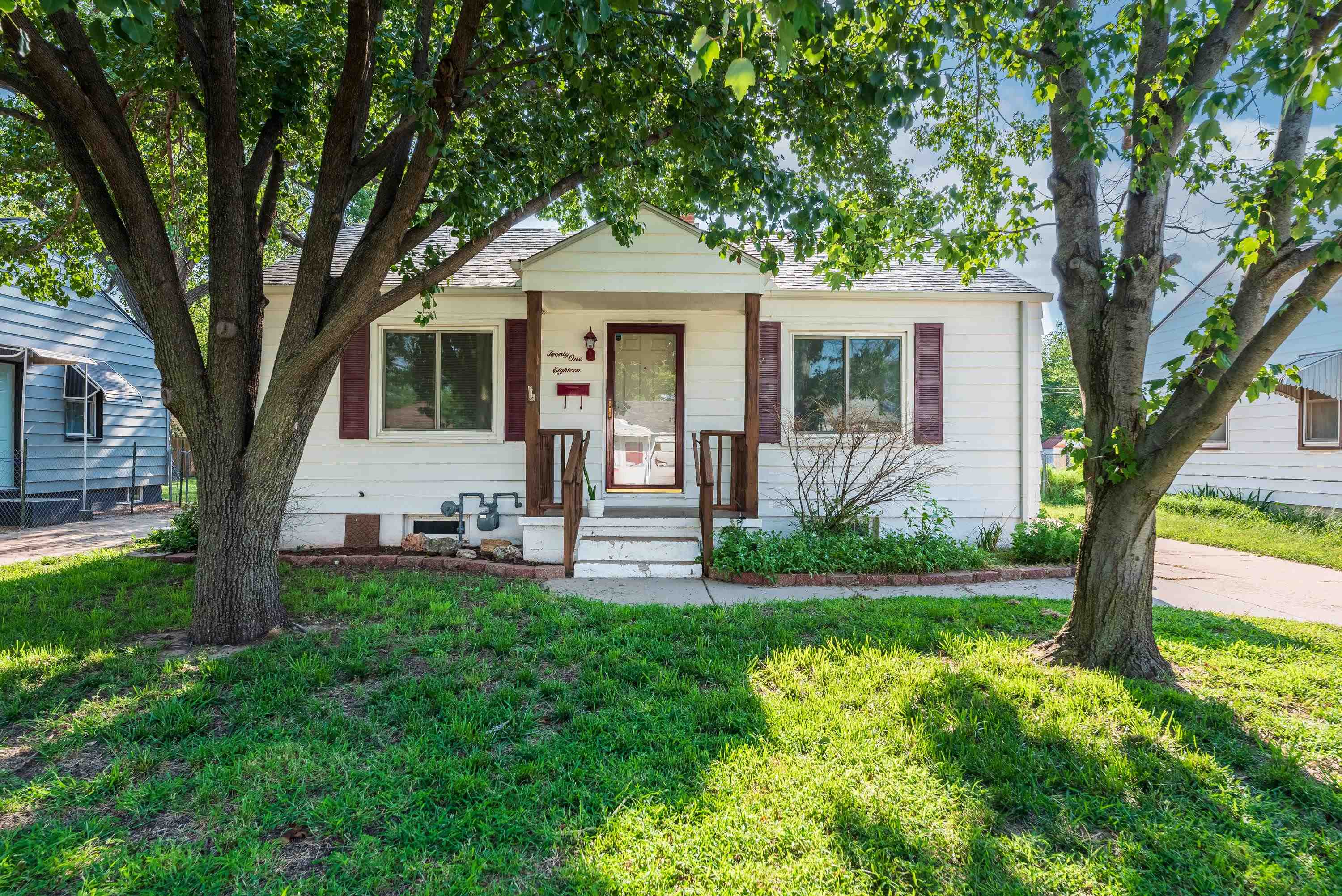 Photo of 2118 S Laura in Wichita, KS
