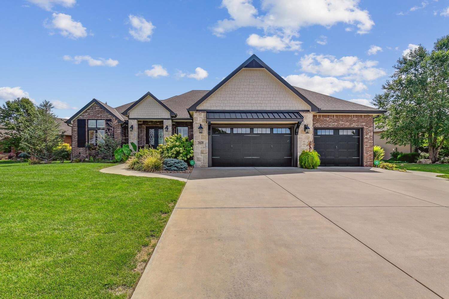 Photo of 2608 N Paradise St in Wichita, KS