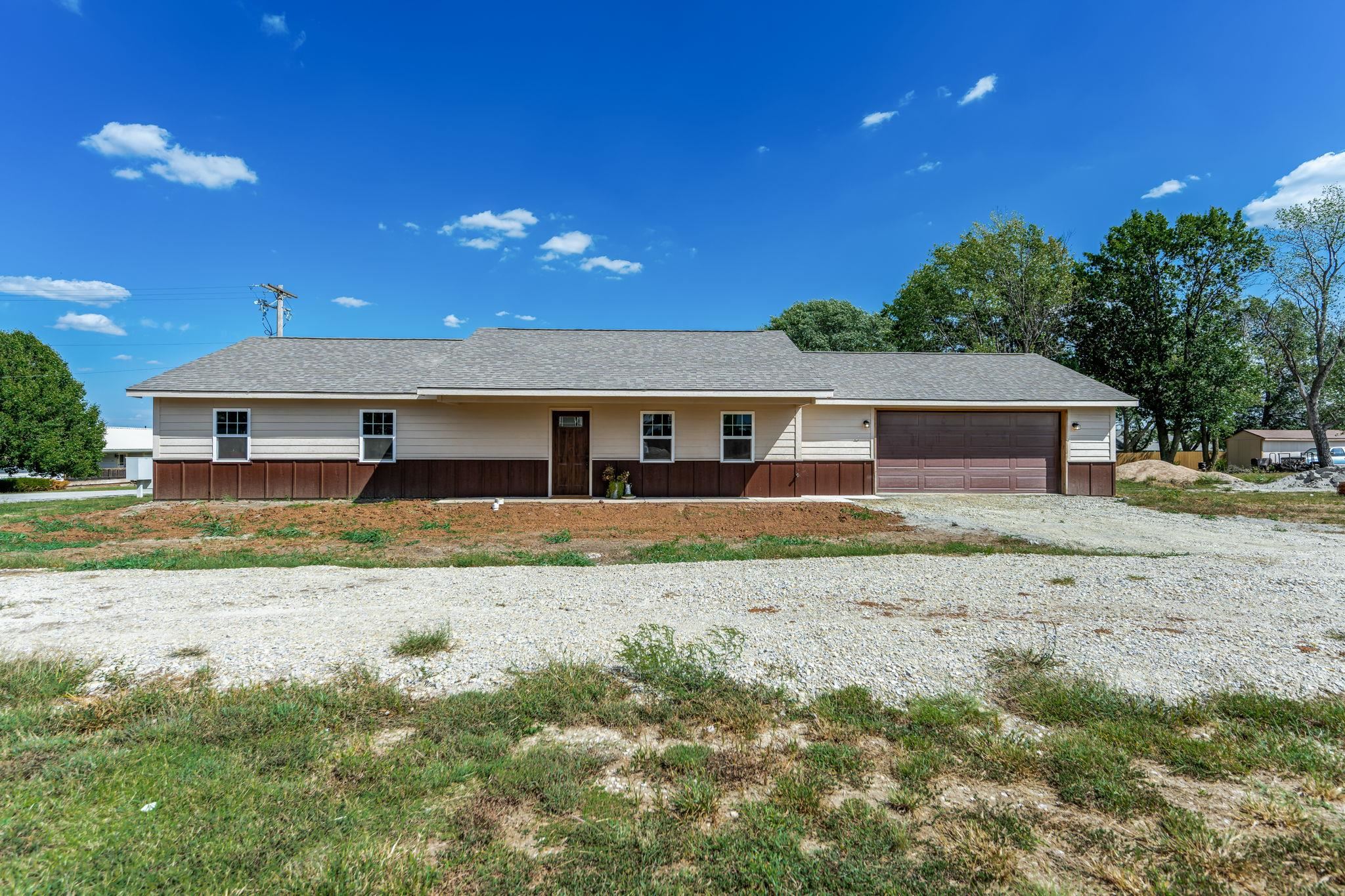 Photo of 210 Stewart in Udall, KS
